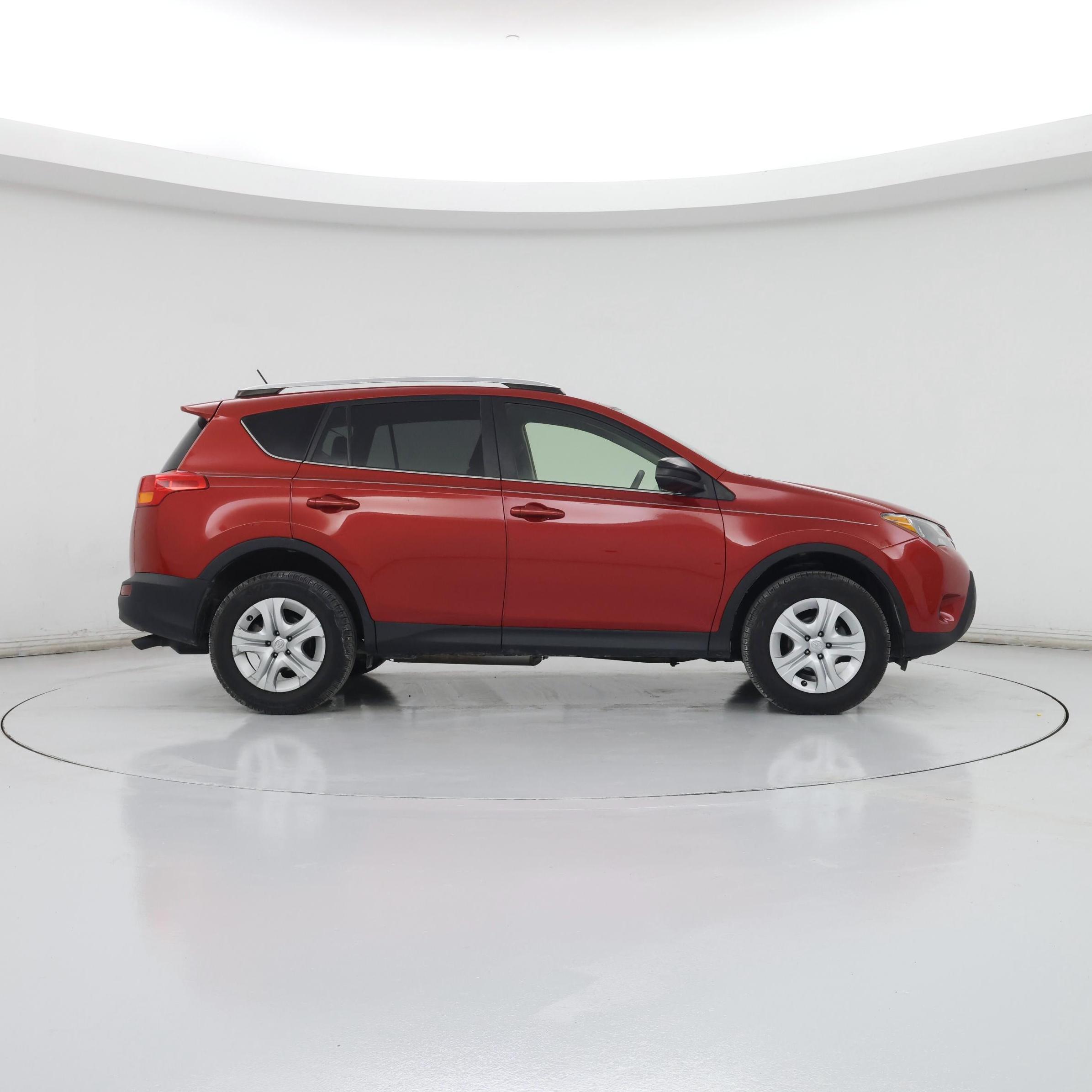 Thumbnail: 2015 Toyota RAV4 - 7