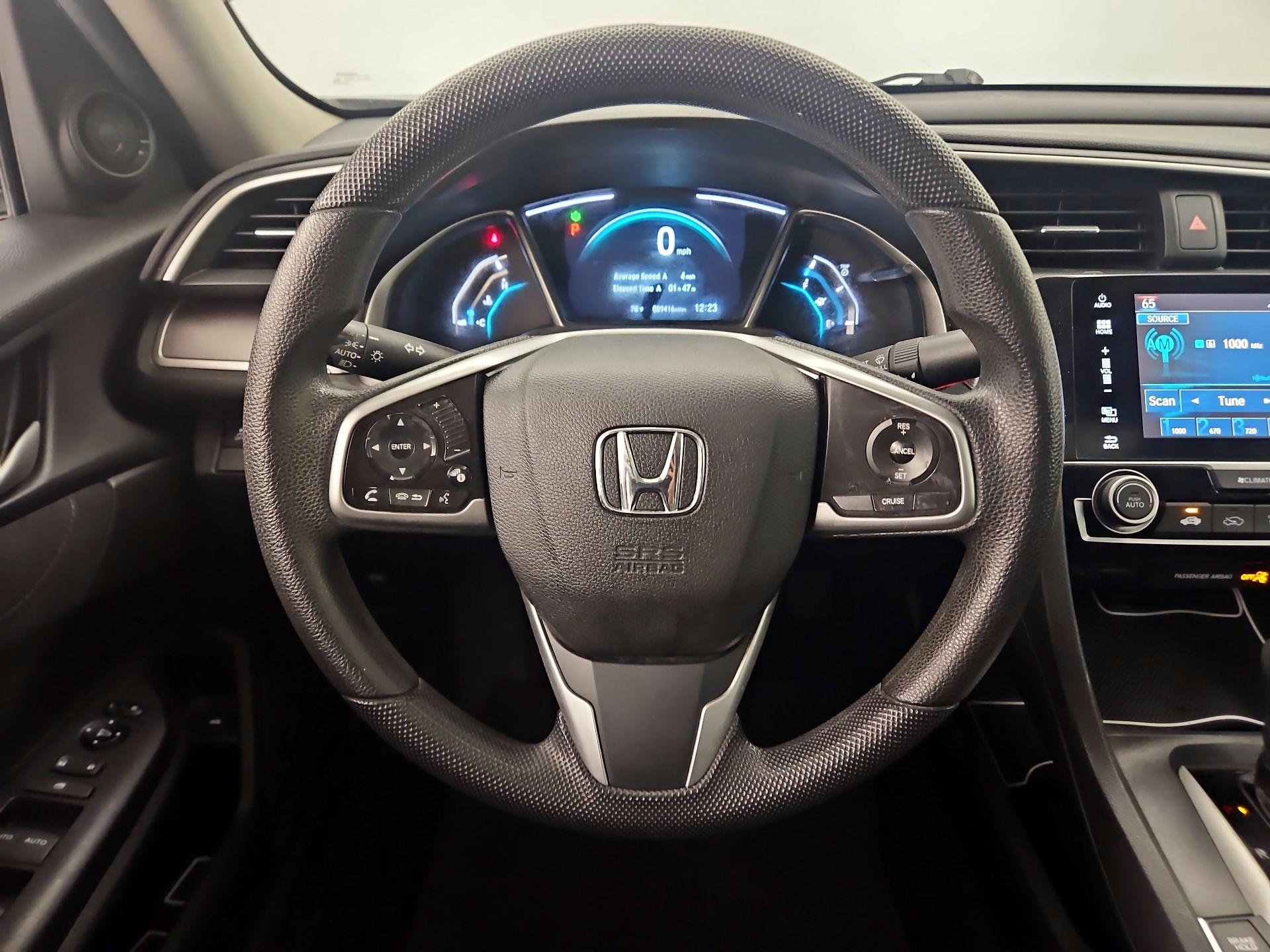 Thumbnail: 2017 Honda Civic - 10