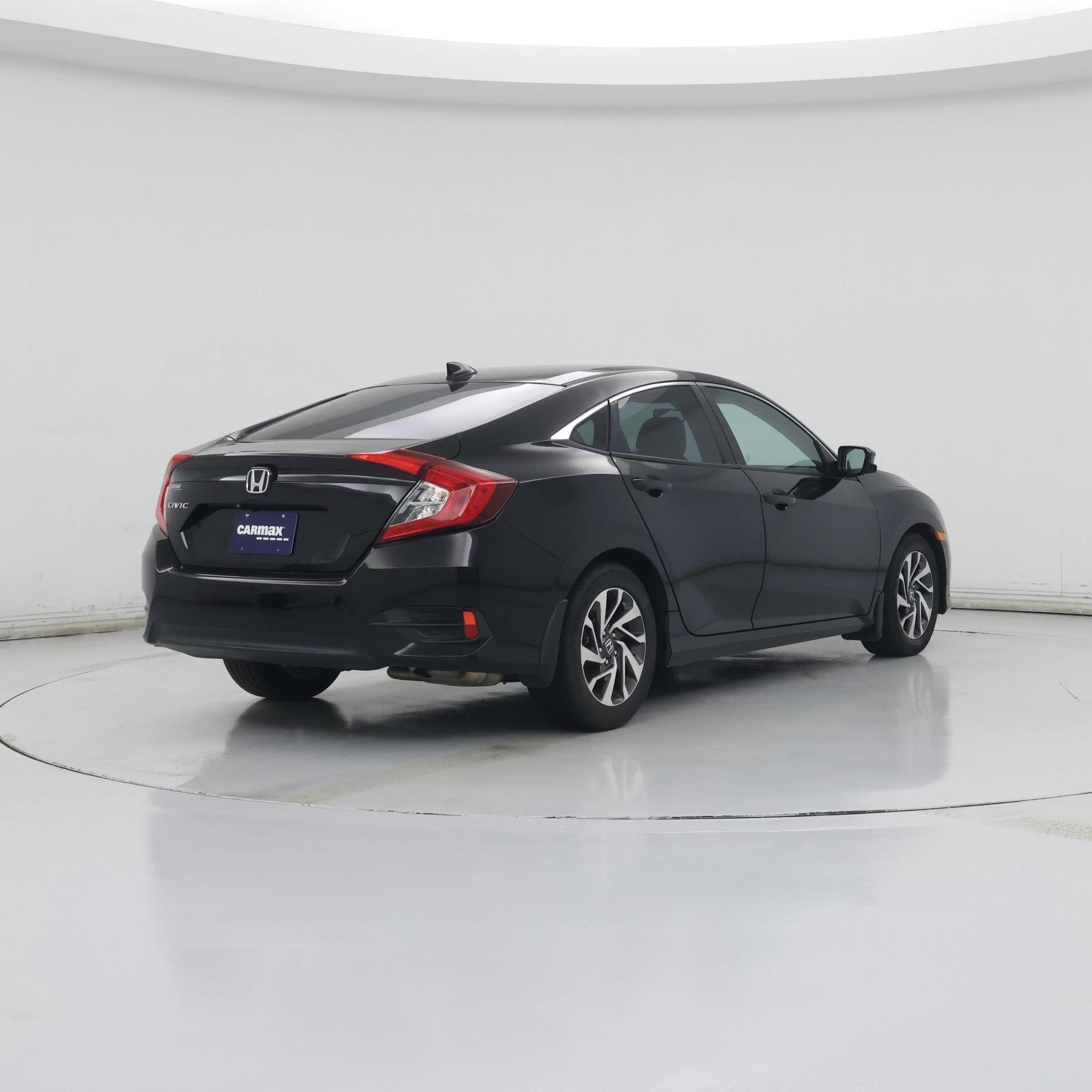 Thumbnail: 2017 Honda Civic - 8