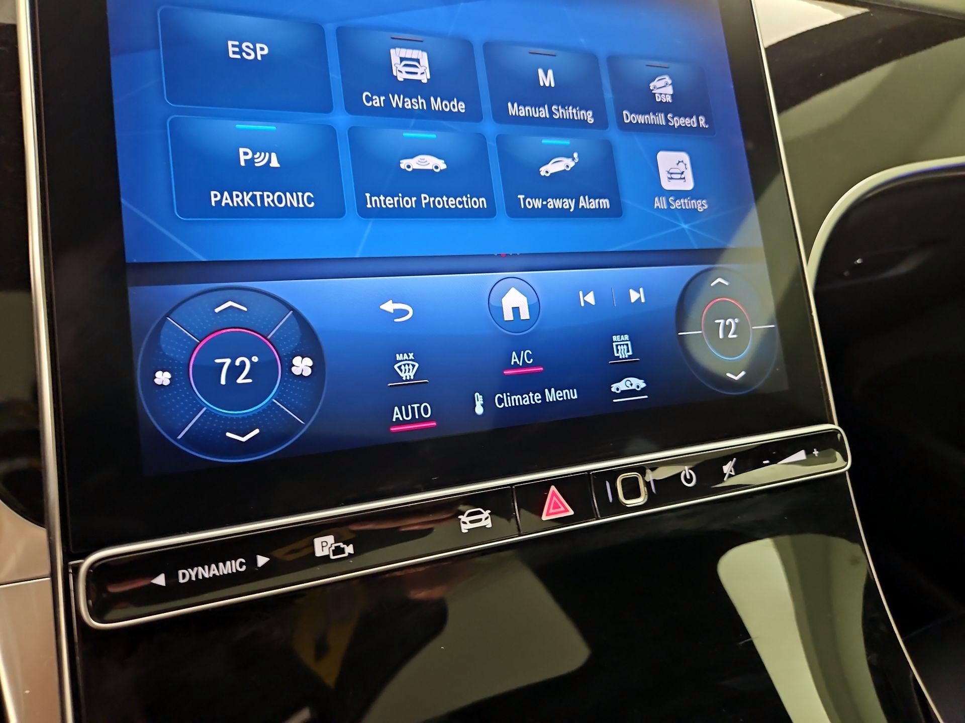 Thumbnail: 2023 Mercedes-Benz GLC - 16