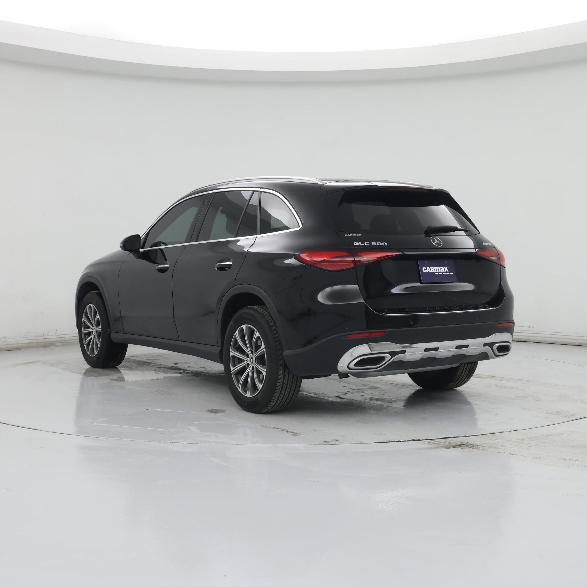 Thumbnail: 2023 Mercedes-Benz GLC - 2