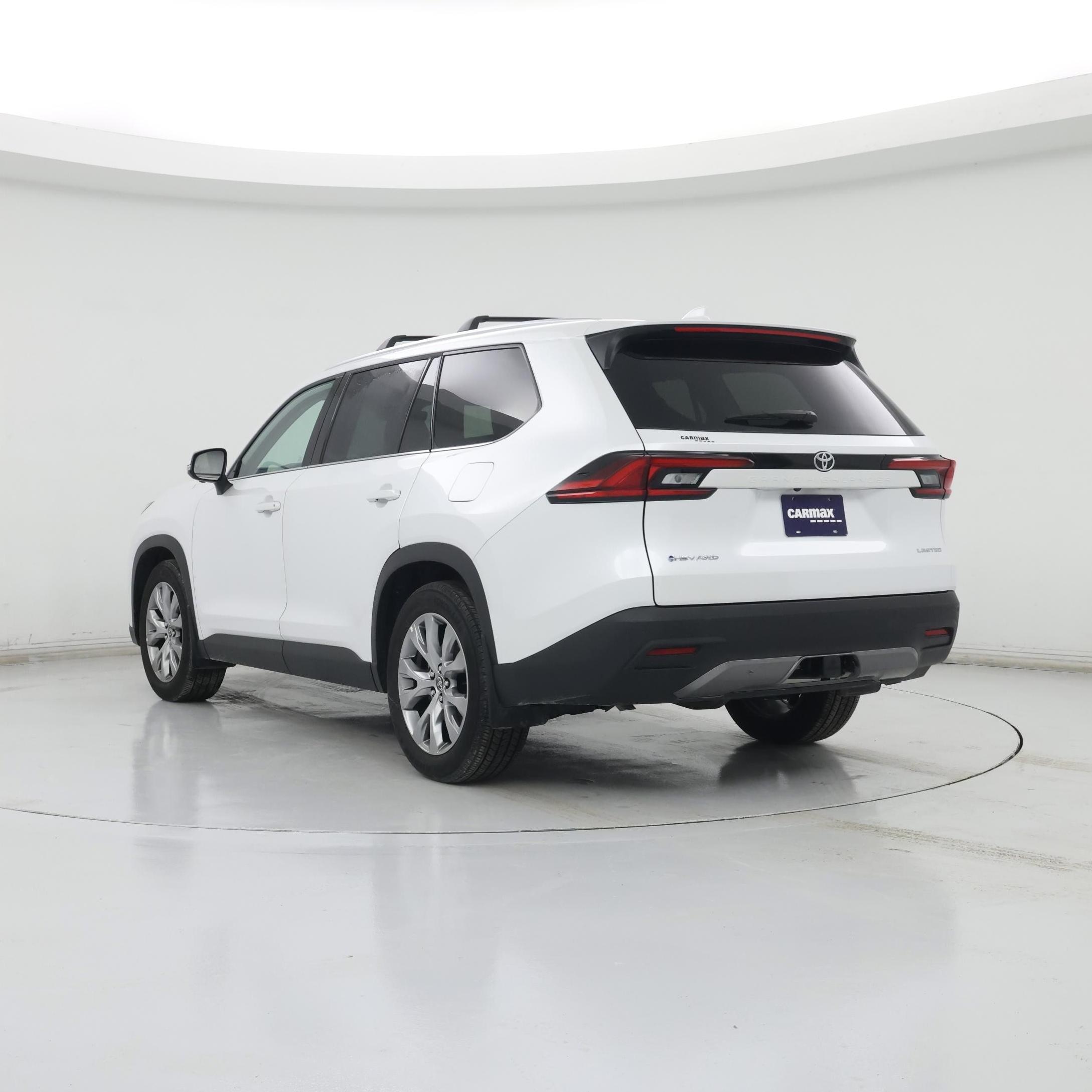 Thumbnail: 2025 Toyota Highlander - 2