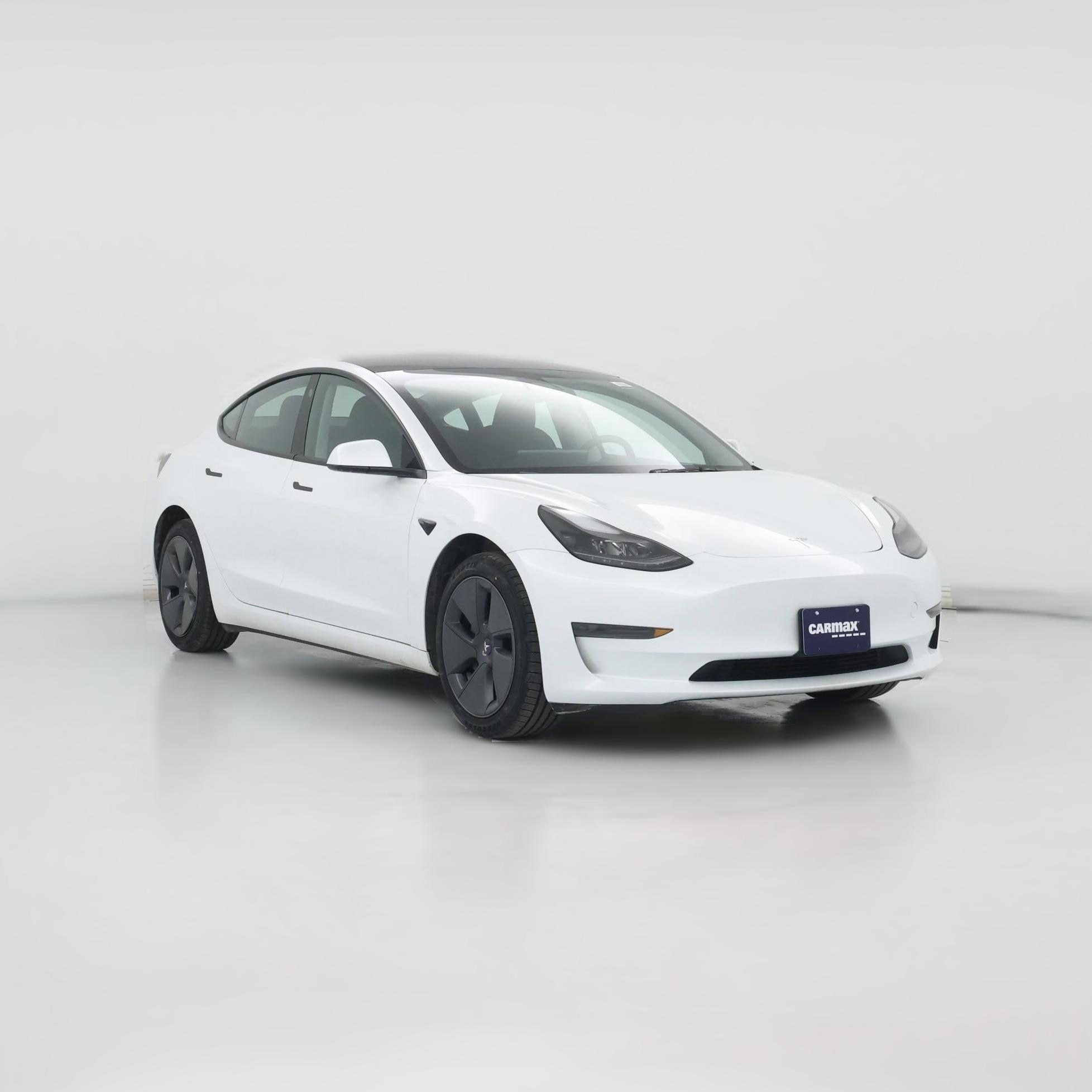 Thumbnail: 2023 Tesla Model 3 - 1