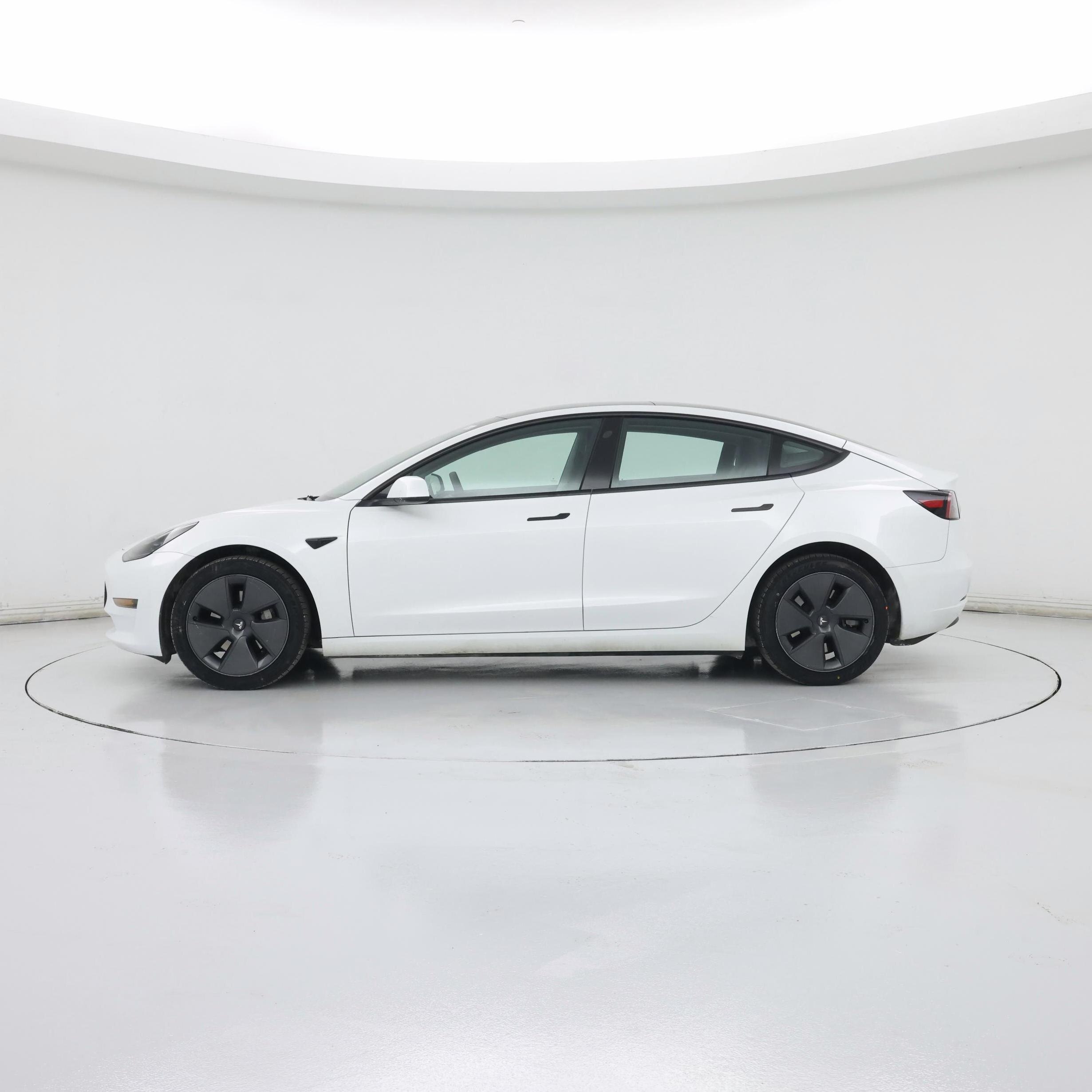 Thumbnail: 2023 Tesla Model 3 - 3