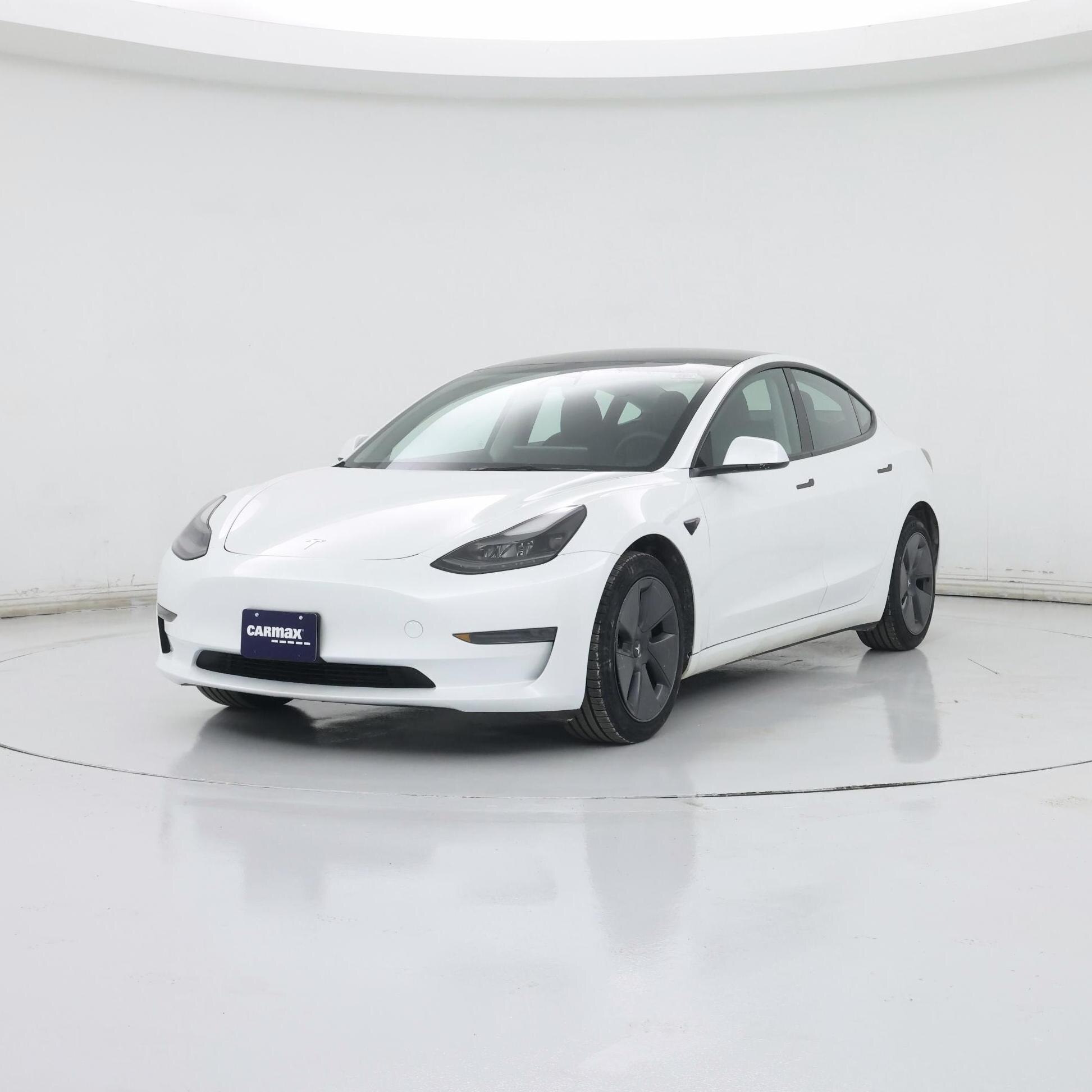 Thumbnail: 2023 Tesla Model 3 - 4