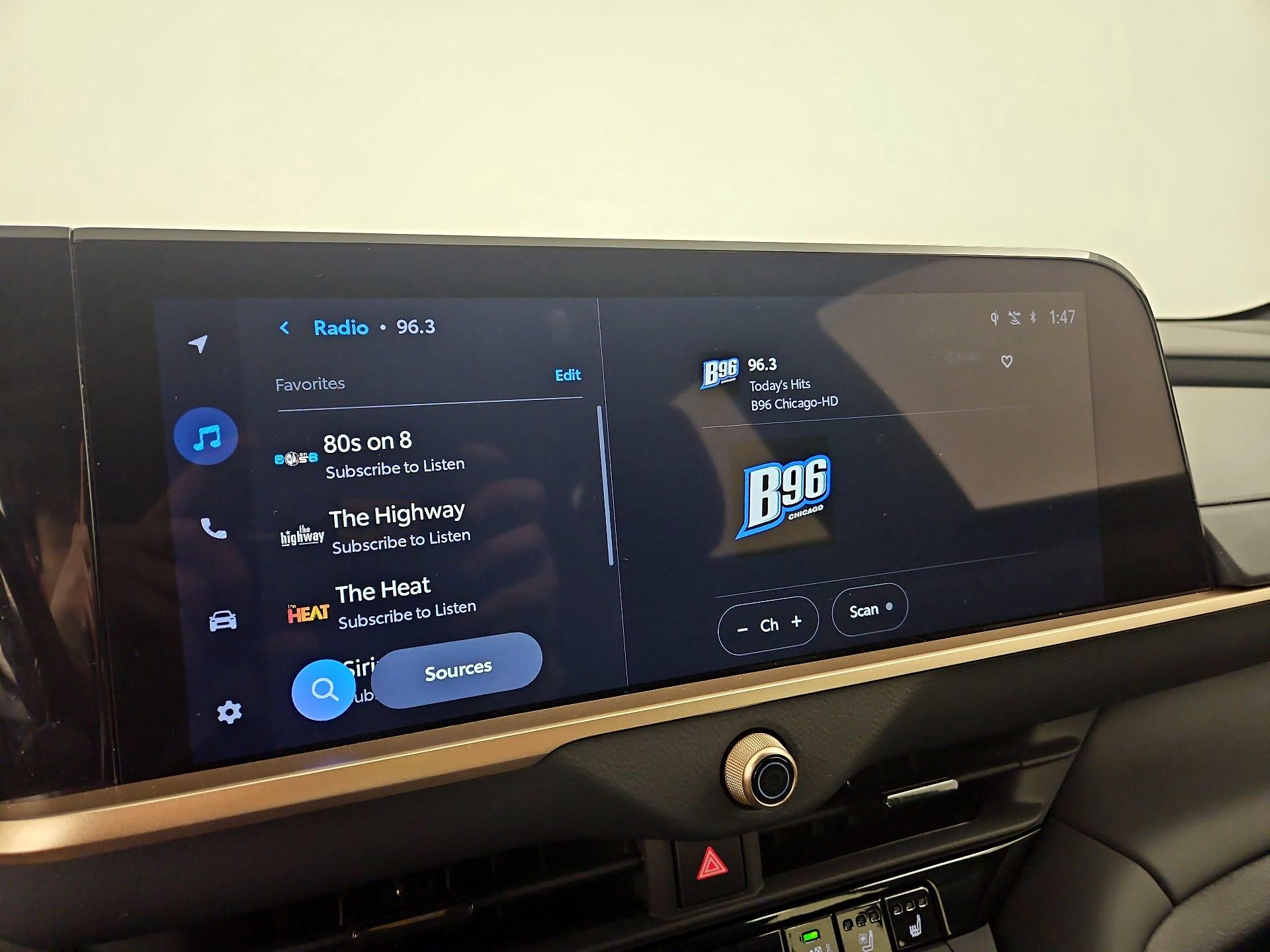 Thumbnail: 2025 Toyota Crown Signia - 15