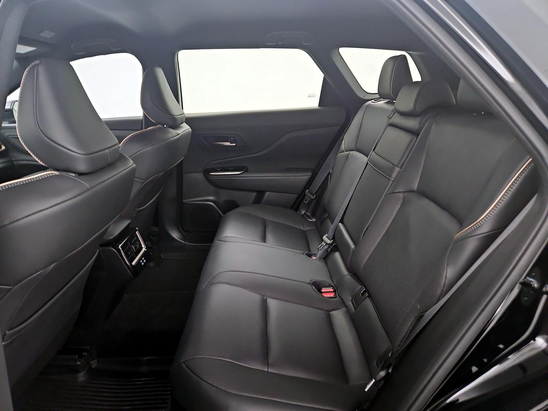 Thumbnail: 2025 Toyota Crown Signia - 19