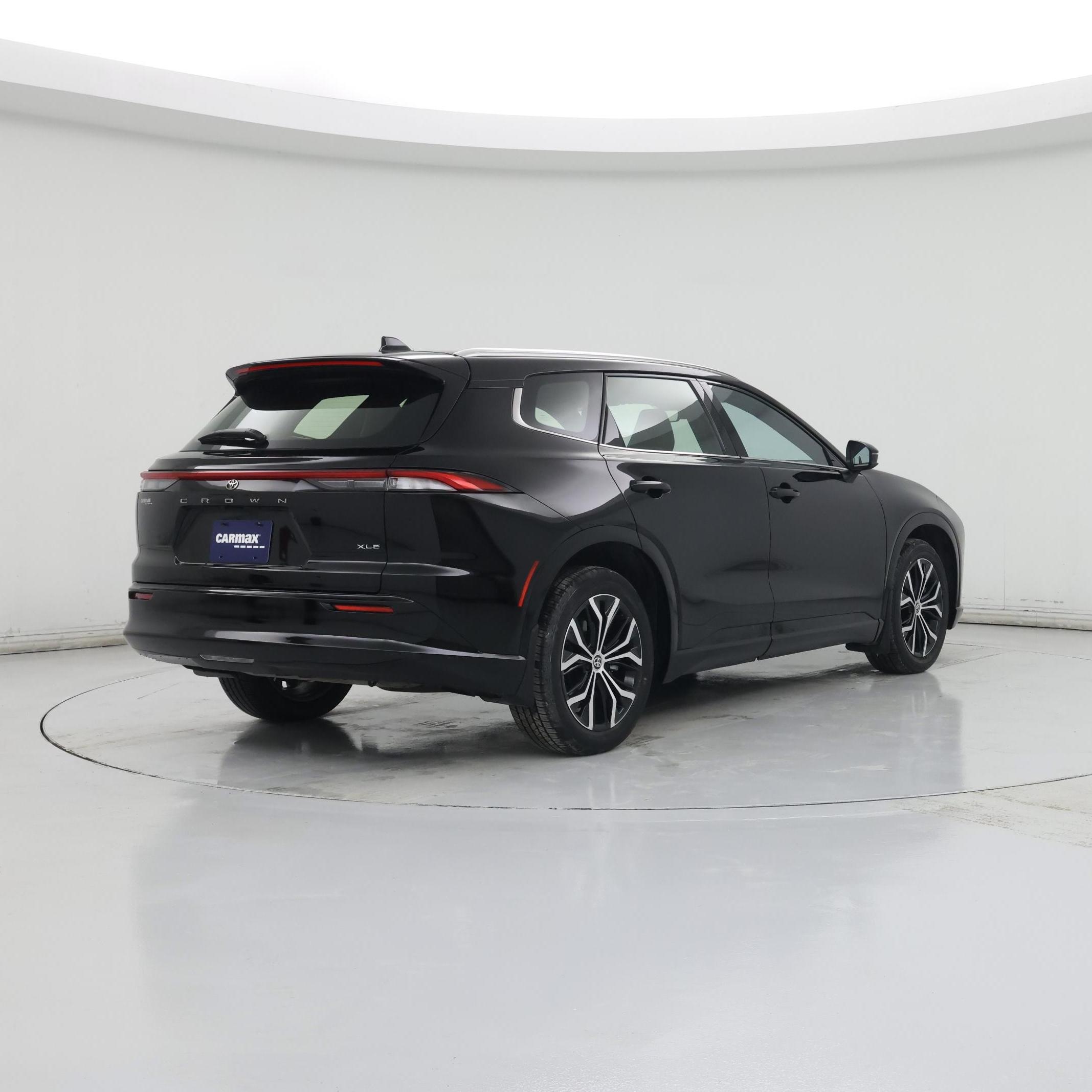 Thumbnail: 2025 Toyota Crown Signia - 8