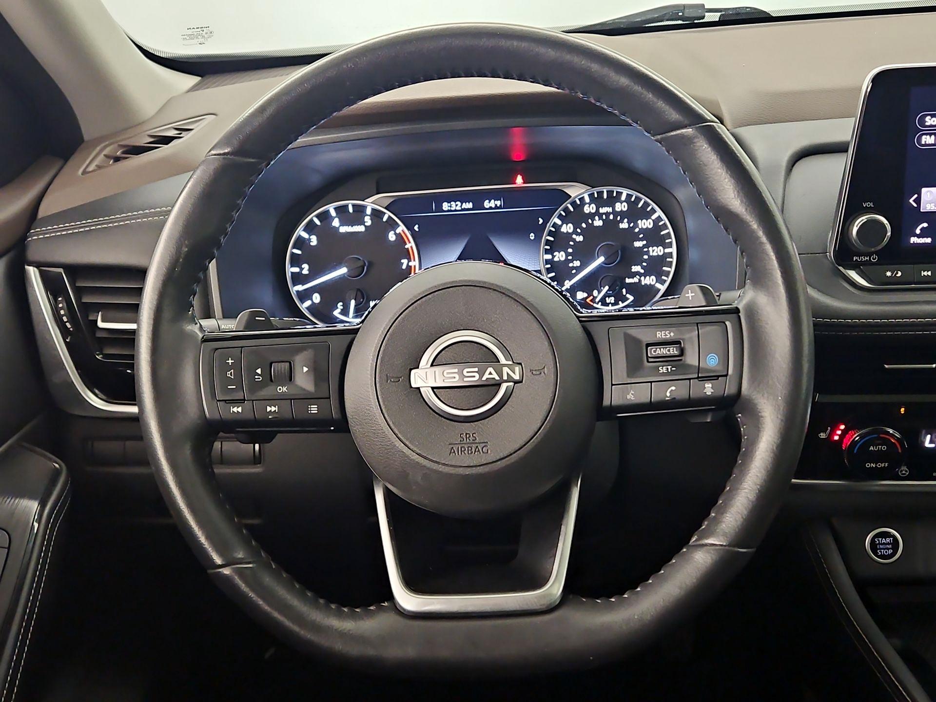 Thumbnail: 2022 Nissan Rogue - 10