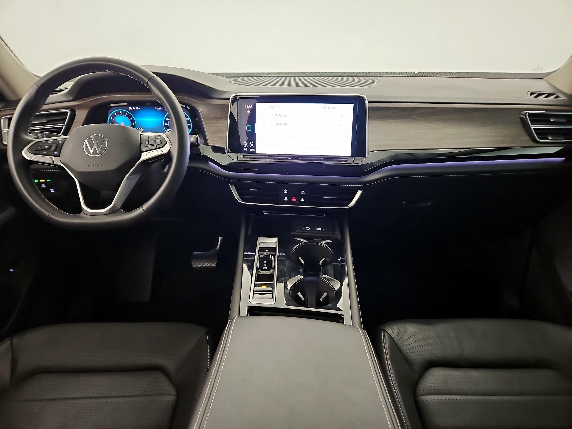 Thumbnail: 2024 Volkswagen Atlas - 9