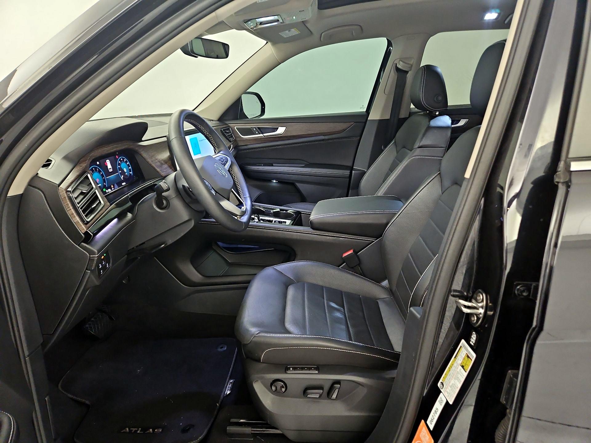 Thumbnail: 2024 Volkswagen Atlas - 11