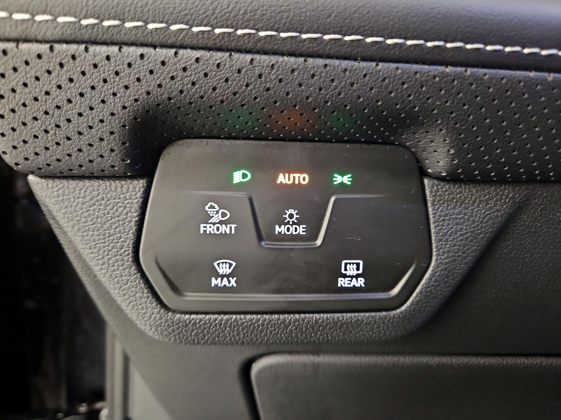 Thumbnail: 2024 Volkswagen Atlas - 13