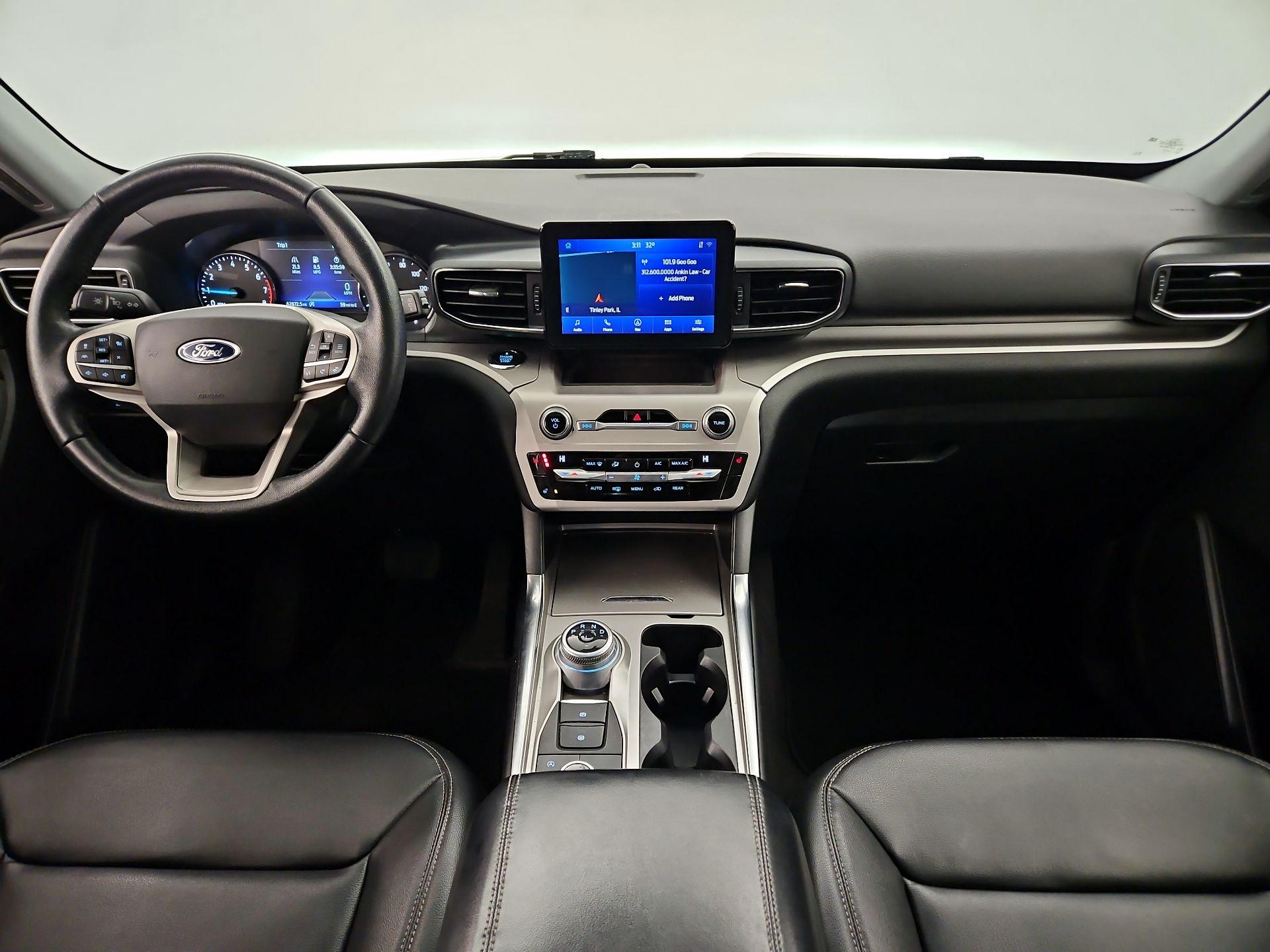 Thumbnail: 2021 Ford Explorer - 9