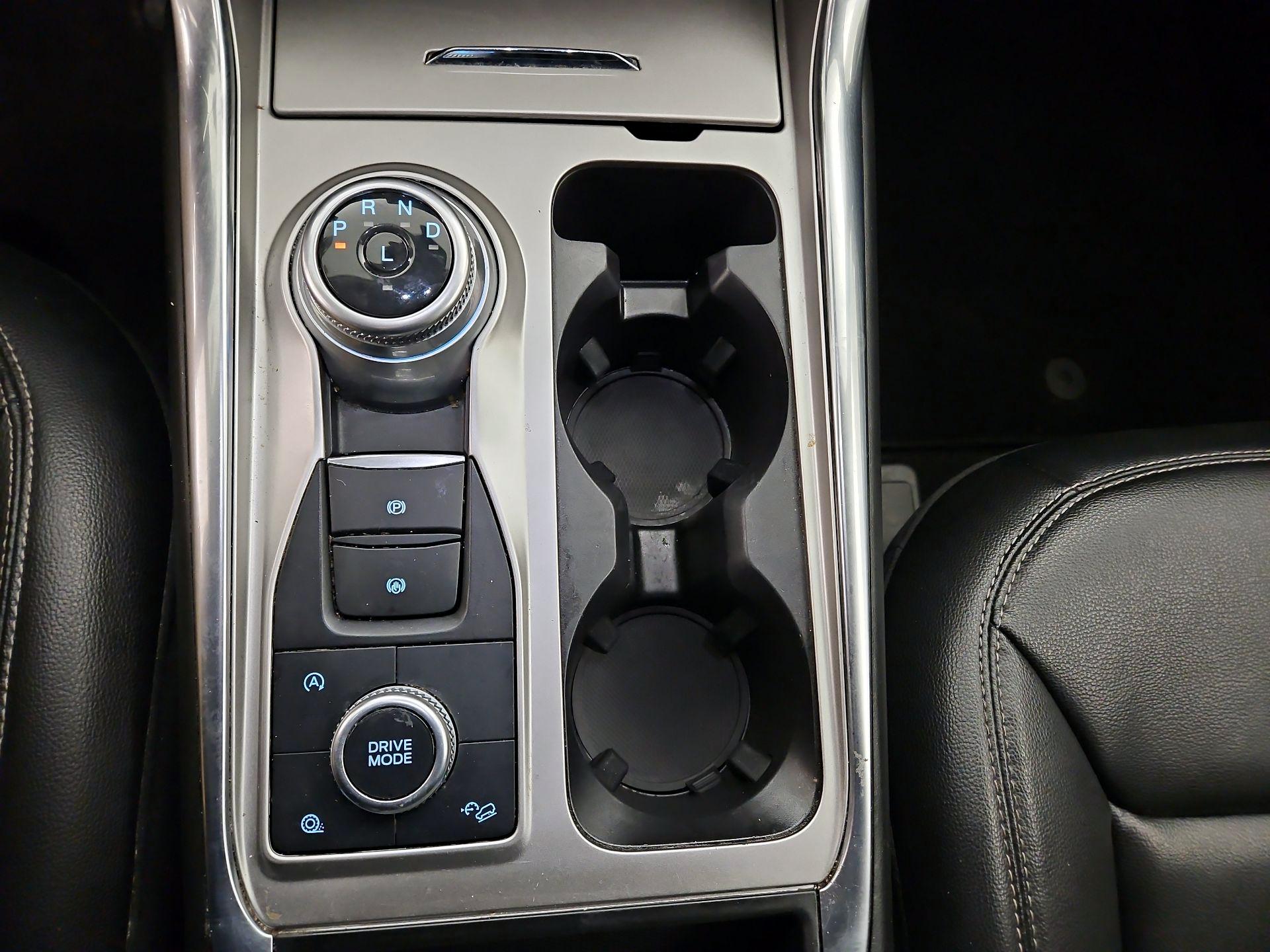 Thumbnail: 2021 Ford Explorer - 18