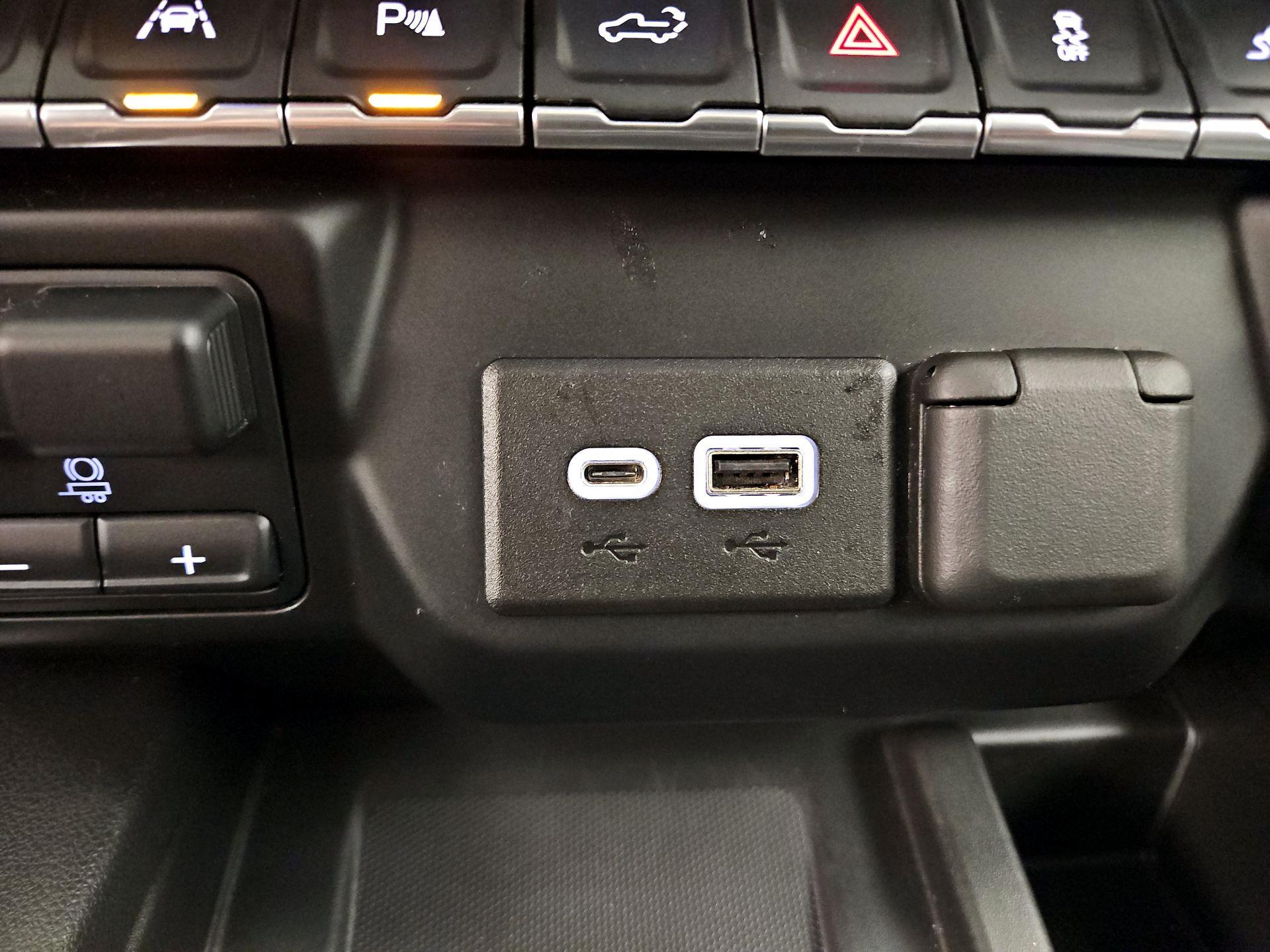 Thumbnail: 2021 GMC Sierra 1500 - 19