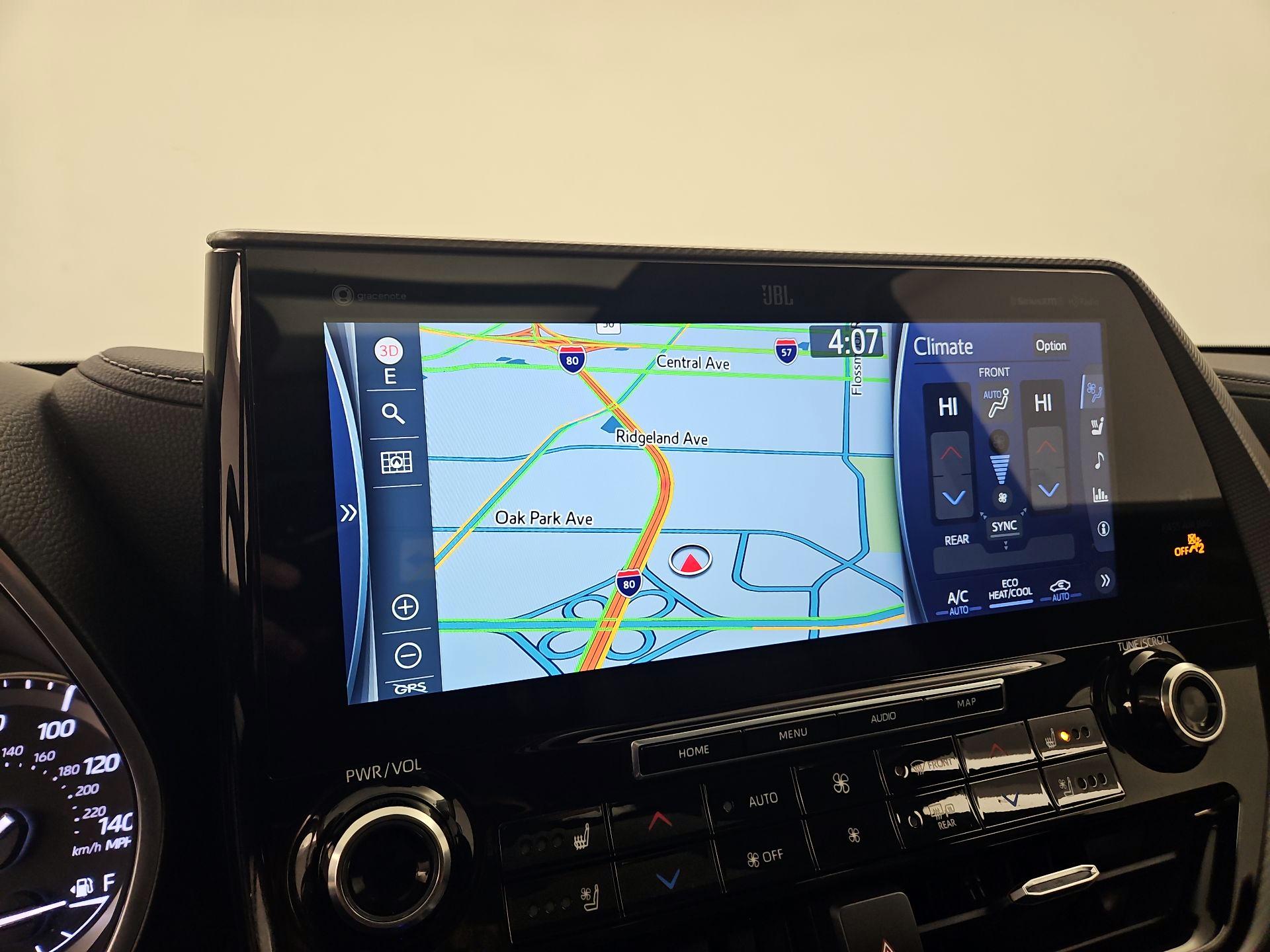 Thumbnail: 2022 Toyota Highlander - 14