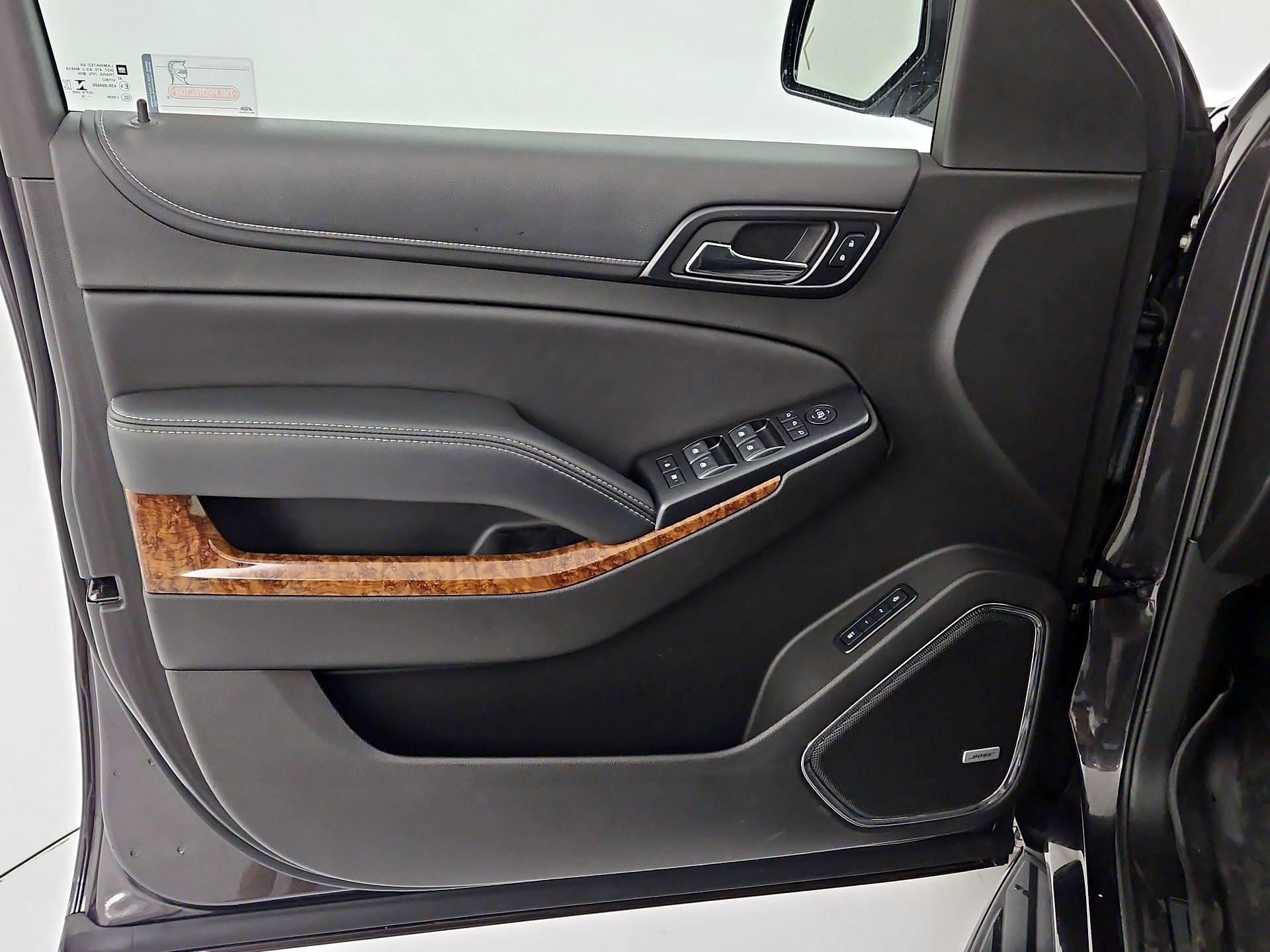 Thumbnail: 2018 Chevrolet Suburban - 12