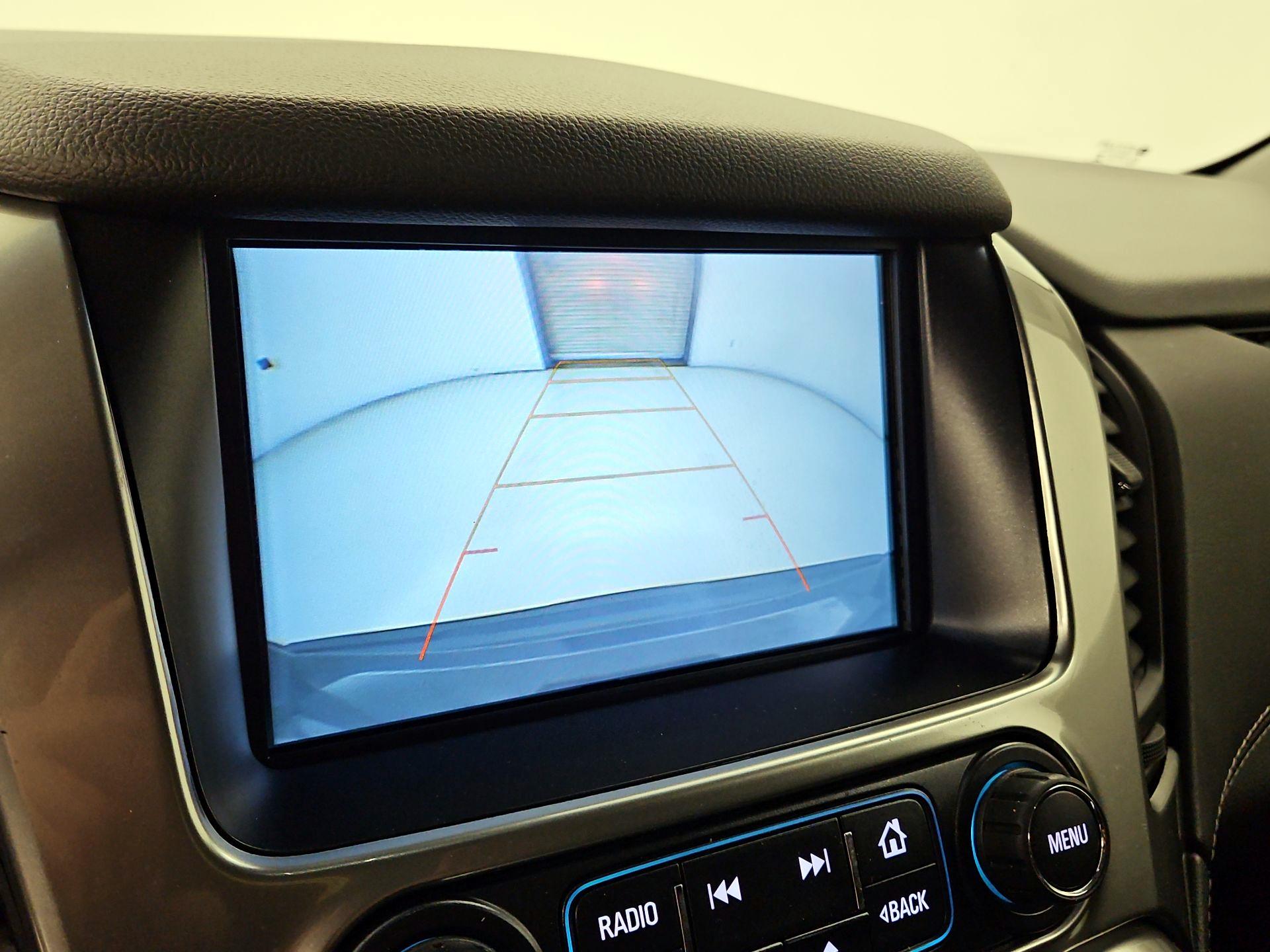 Thumbnail: 2018 Chevrolet Suburban - 15