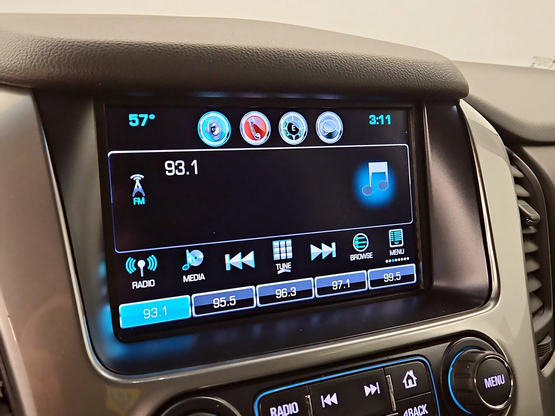 Thumbnail: 2018 Chevrolet Suburban - 16