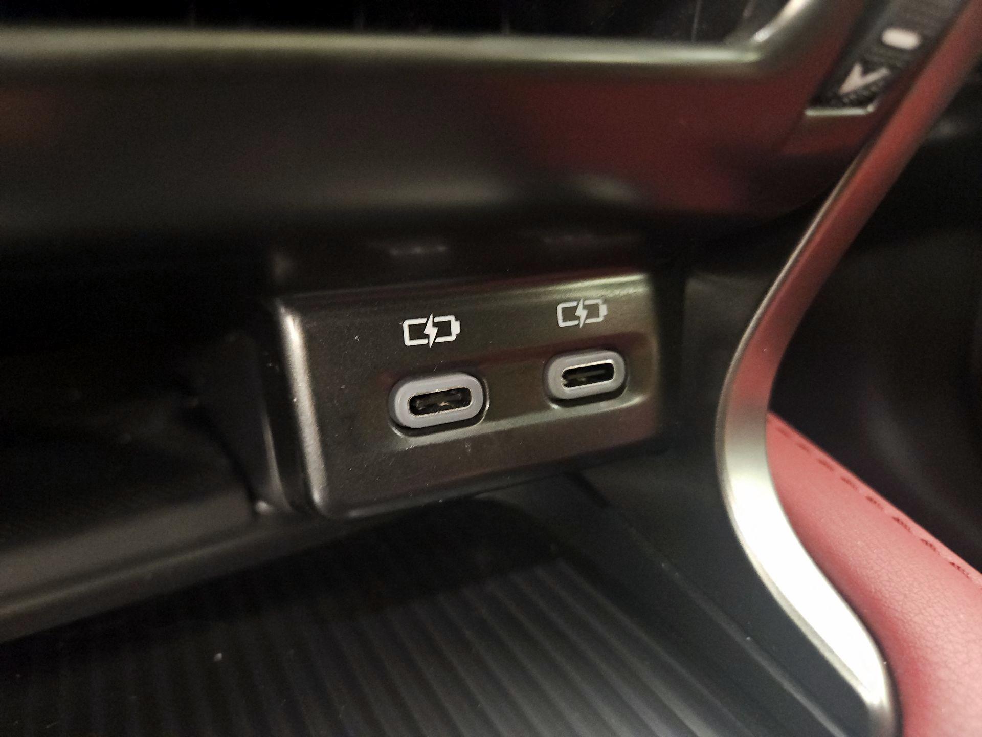 Thumbnail: 2024 Lexus RX - 18