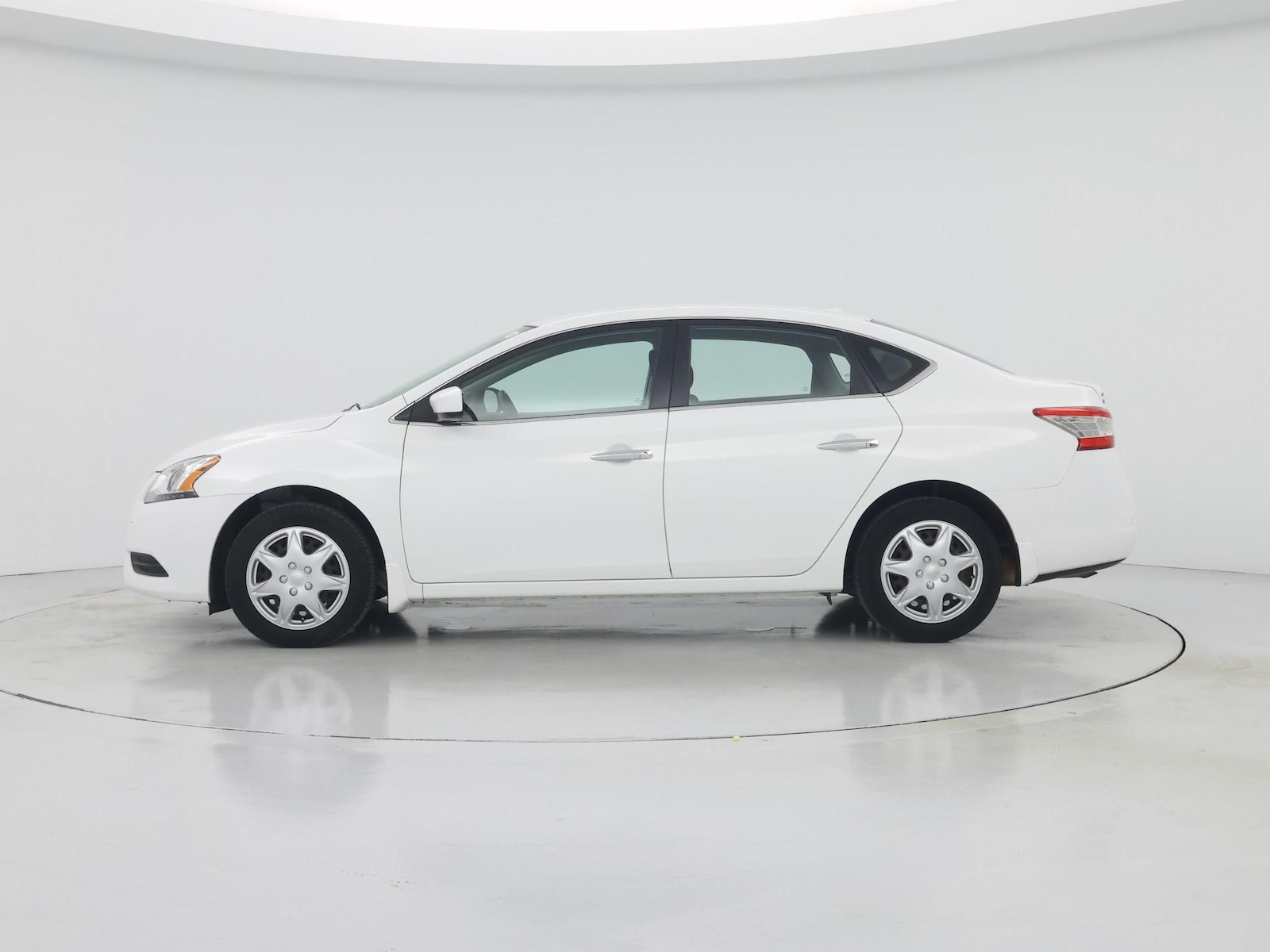 2015 Nissan Sentra SV - Photo 4