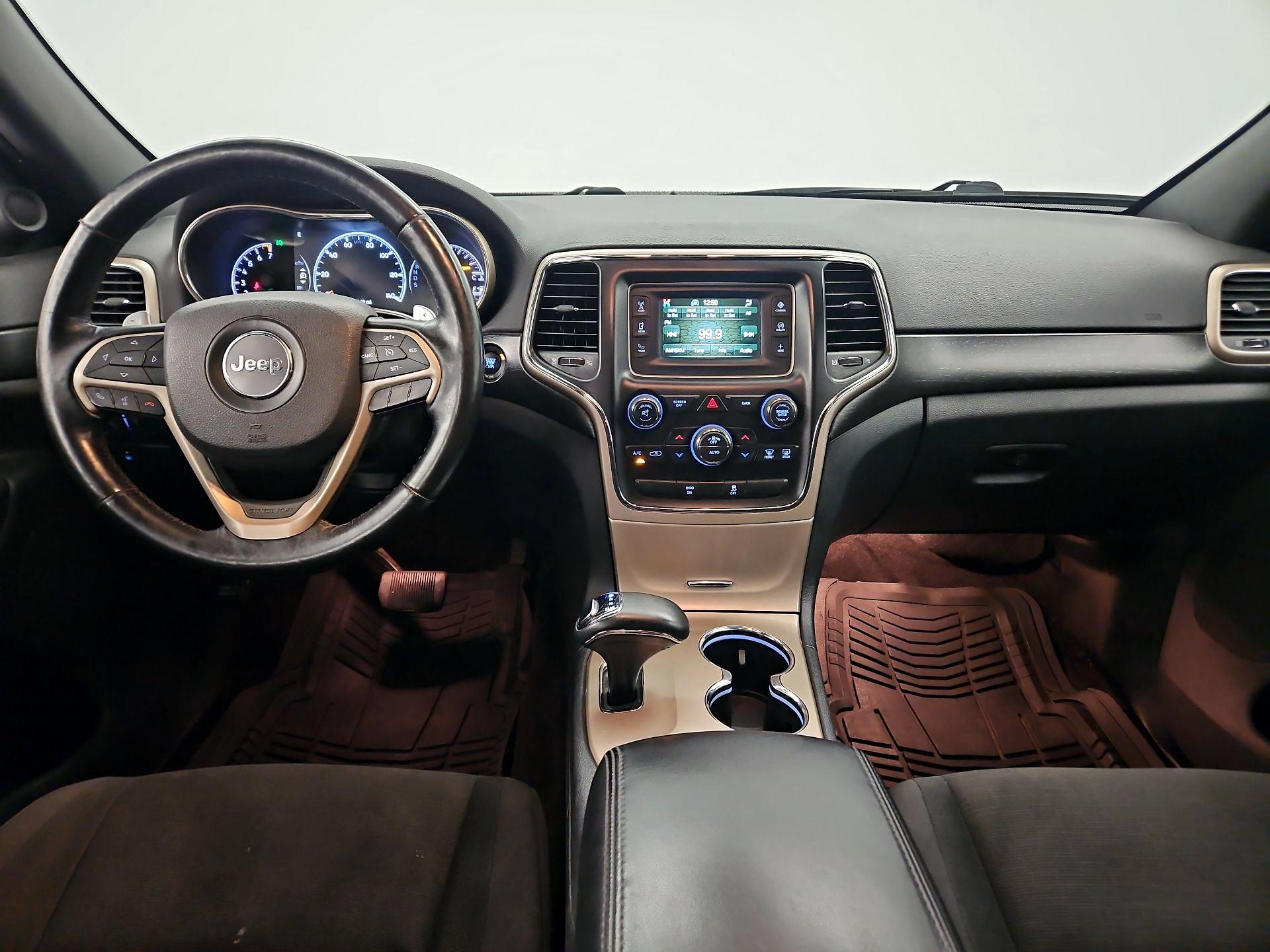 Thumbnail: 2015 Jeep Grand Cherokee - 9