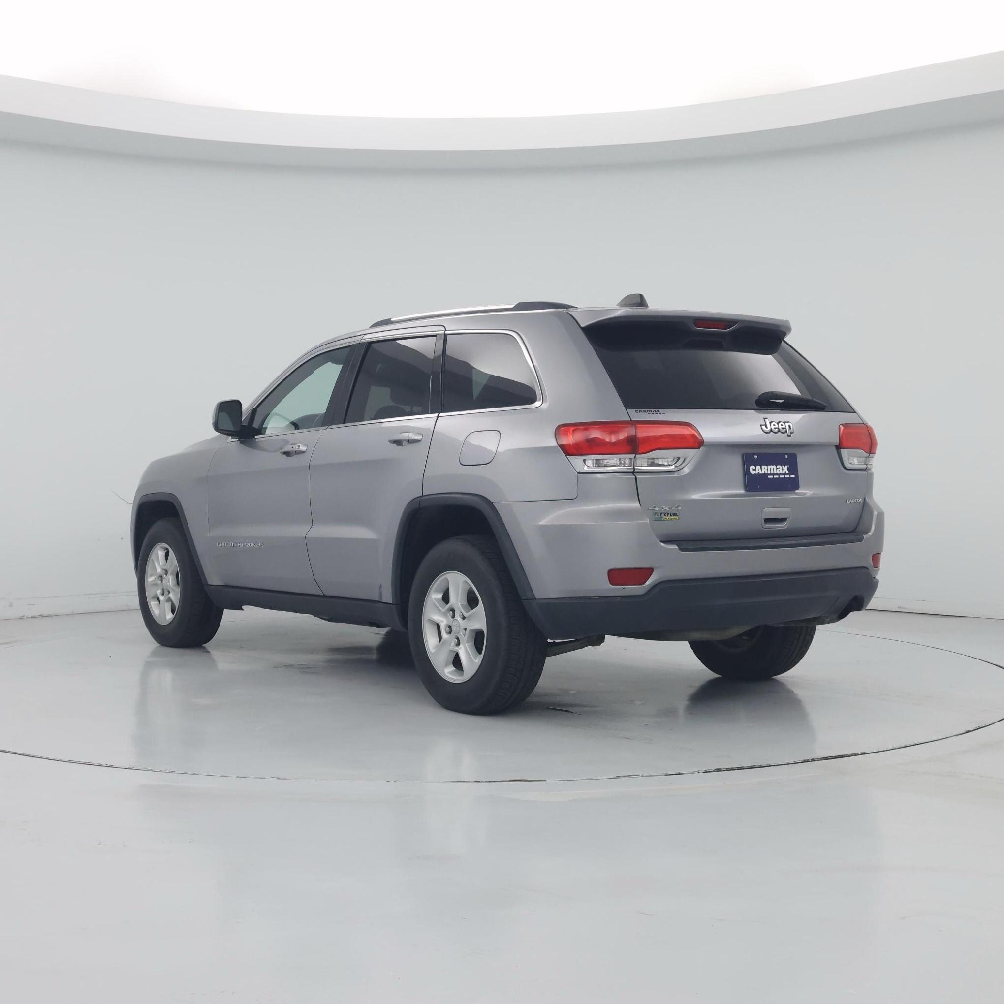 Thumbnail: 2015 Jeep Grand Cherokee - 2
