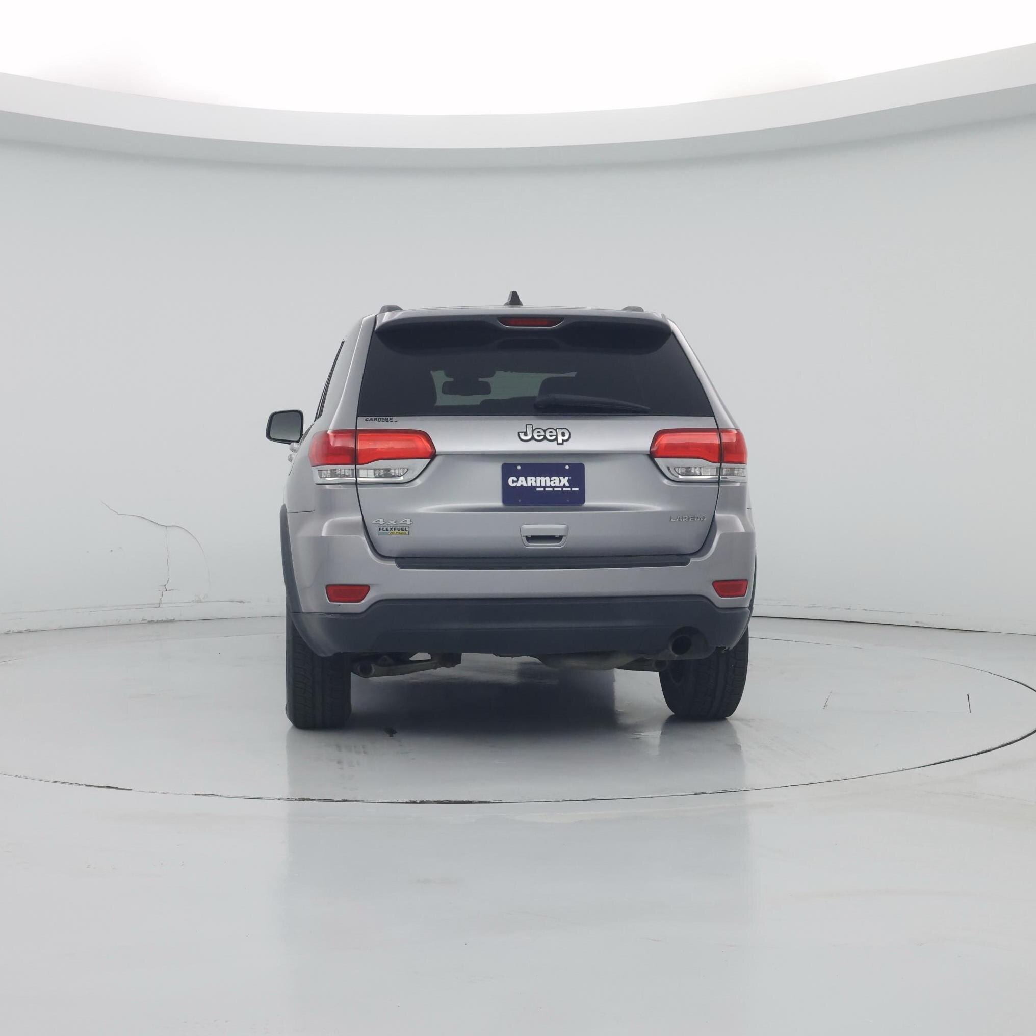 Thumbnail: 2015 Jeep Grand Cherokee - 6