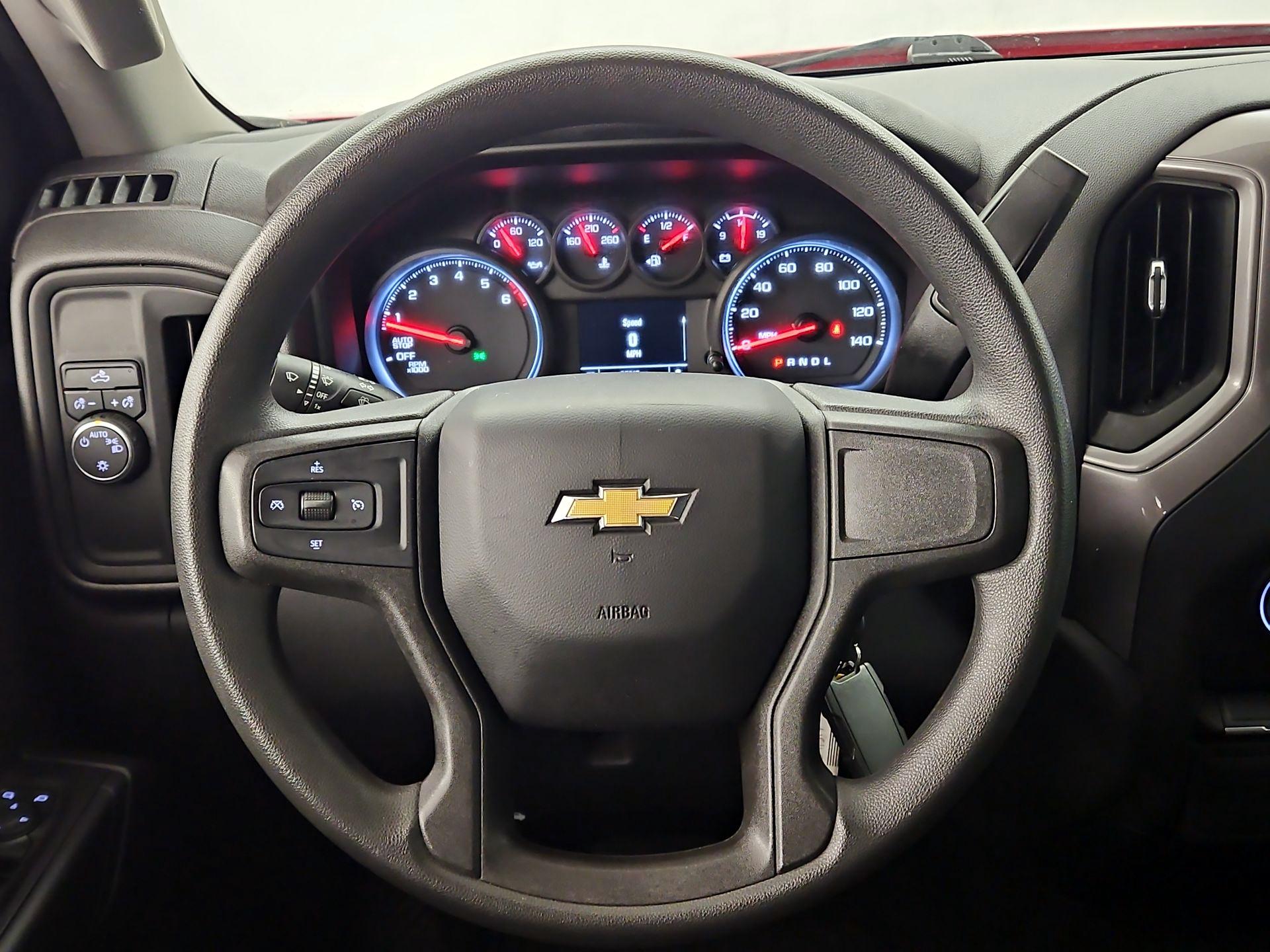 Thumbnail: 2020 Chevrolet Silverado 1500 - 10