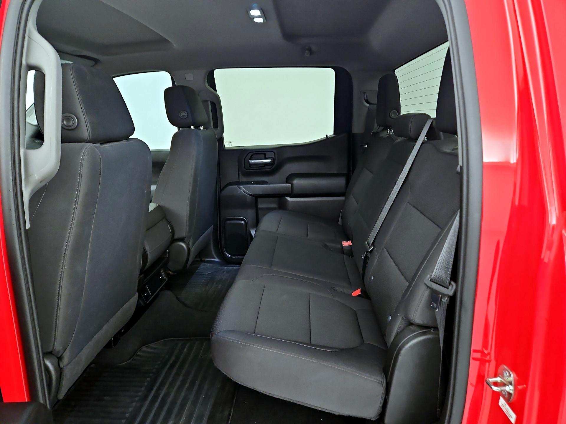 Thumbnail: 2020 Chevrolet Silverado 1500 - 19