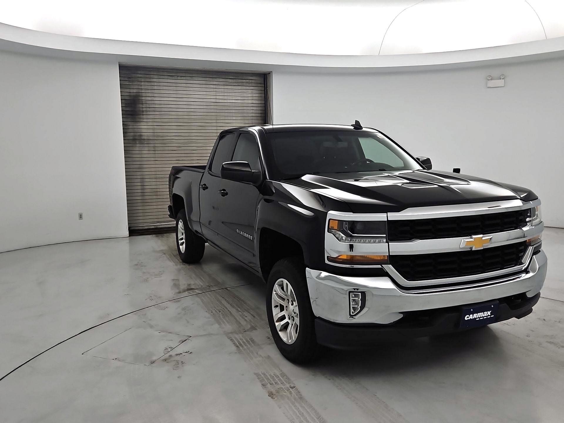 Thumbnail: 2018 Chevrolet Silverado 1500 - 1