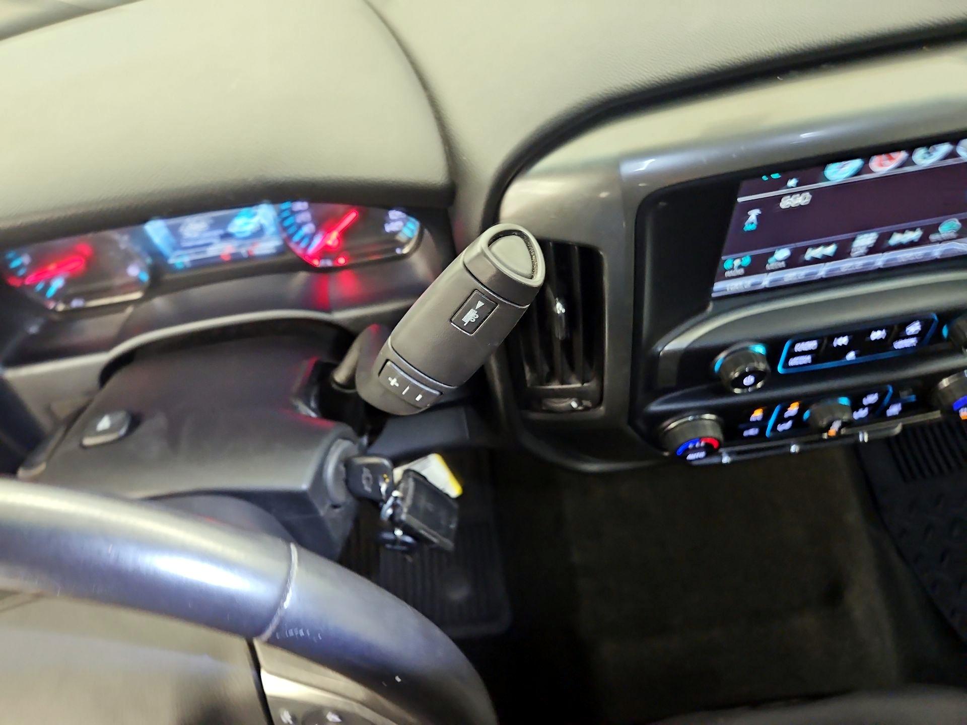 Thumbnail: 2018 Chevrolet Silverado 1500 - 15