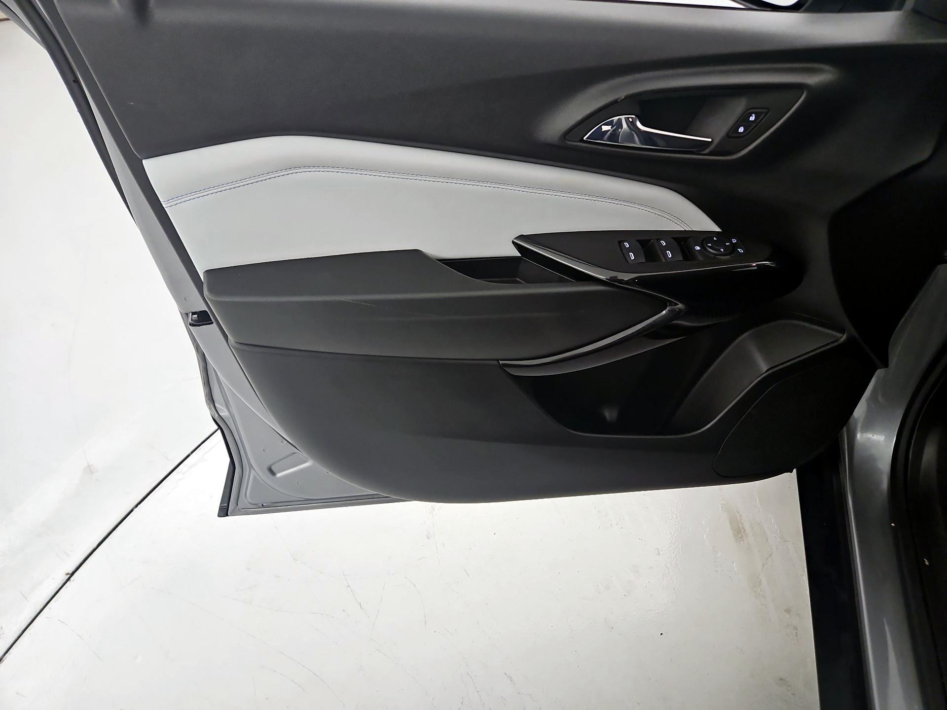 Thumbnail: 2024 Chevrolet Trax - 12