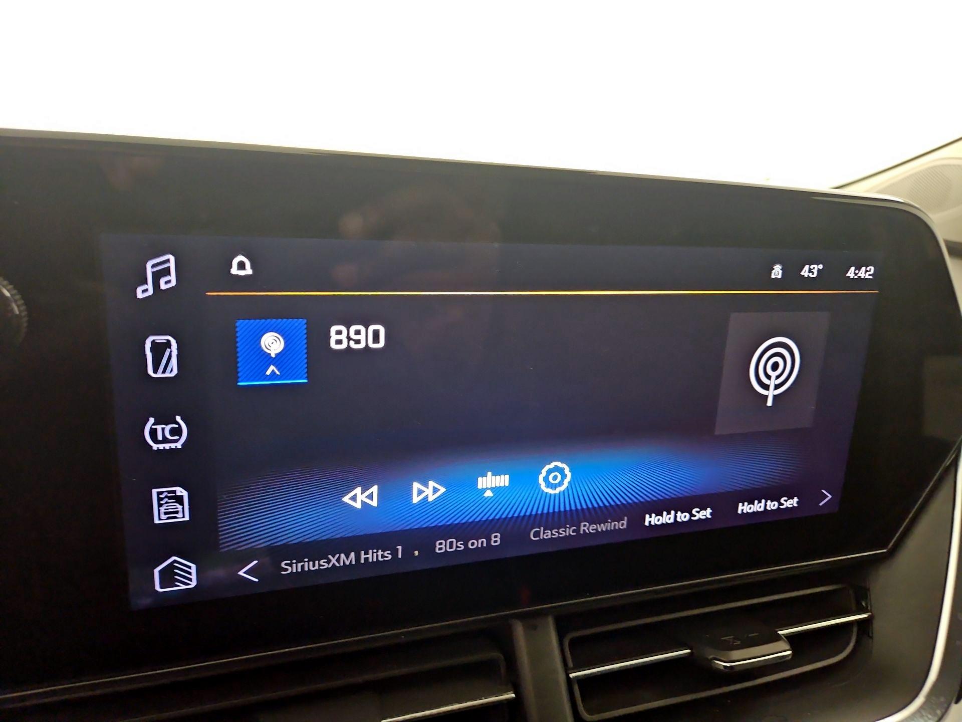 Thumbnail: 2024 Chevrolet Trax - 15