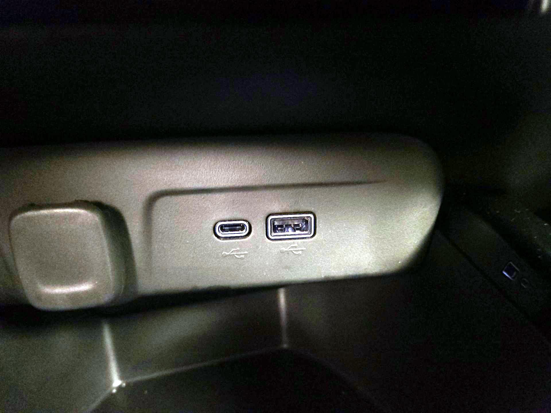 Thumbnail: 2024 Chevrolet Trax - 18