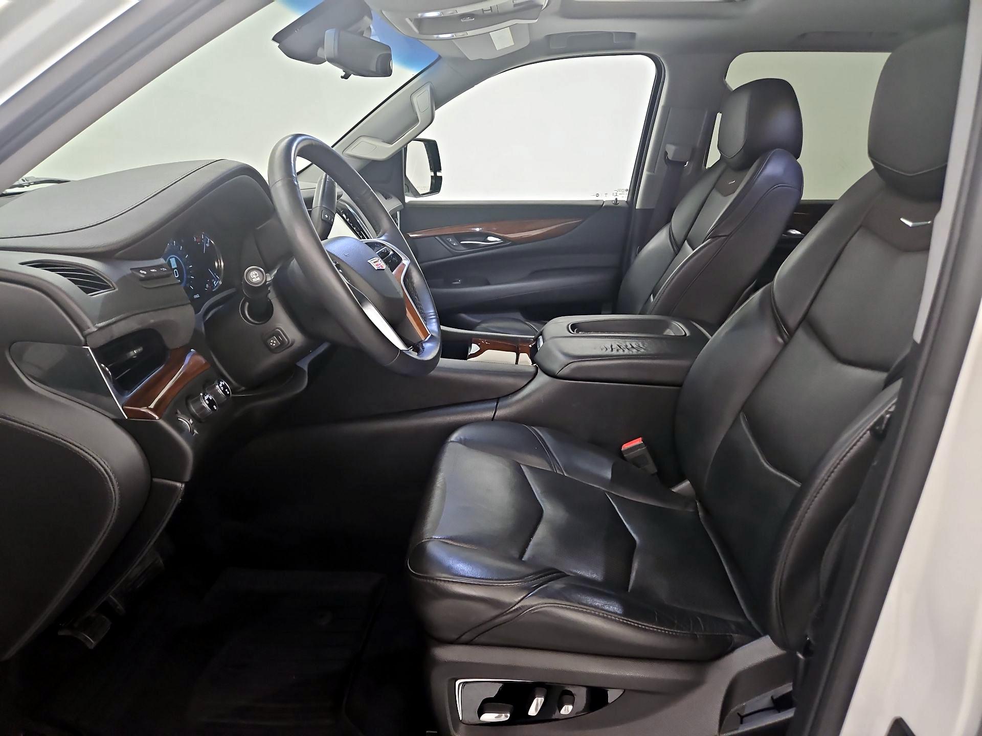 Thumbnail: 2018 Cadillac Escalade - 11