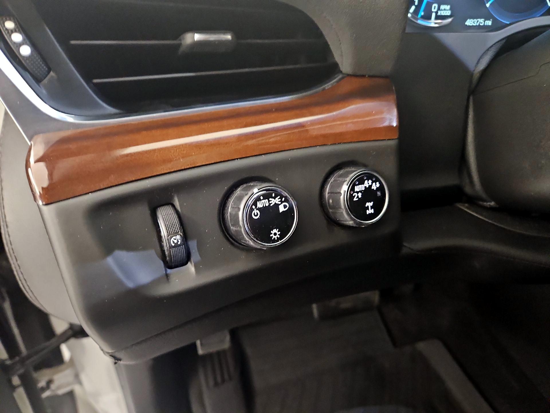 Thumbnail: 2018 Cadillac Escalade - 13