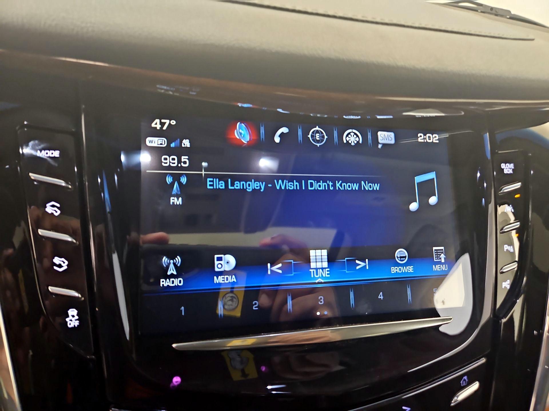 Thumbnail: 2018 Cadillac Escalade - 16