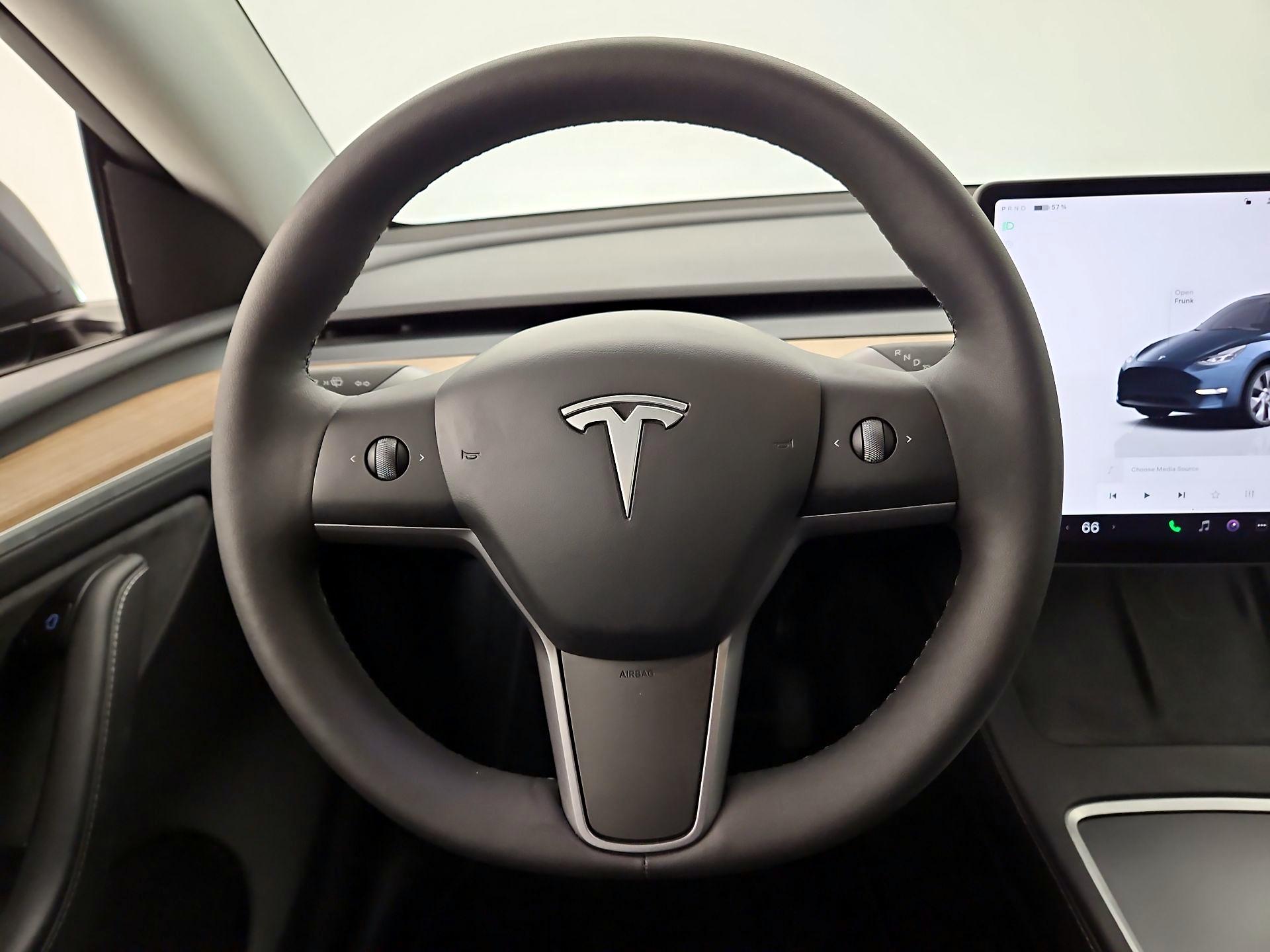 Thumbnail: 2024 Tesla Model Y - 10