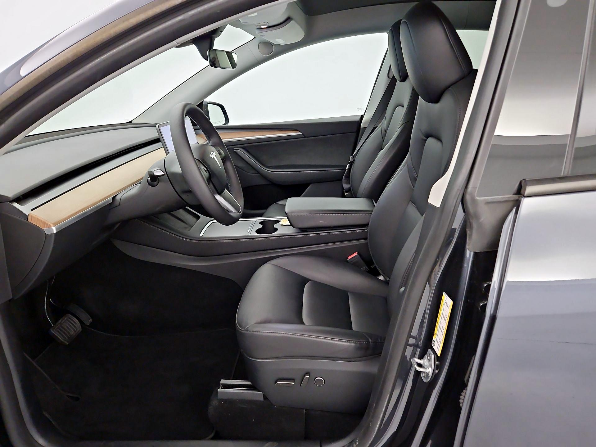 Thumbnail: 2024 Tesla Model Y - 11