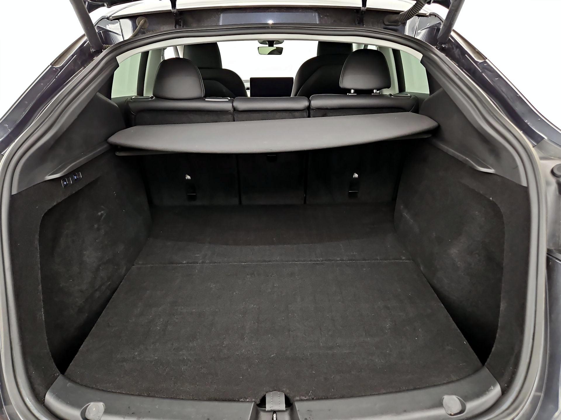 Thumbnail: 2024 Tesla Model Y - 14