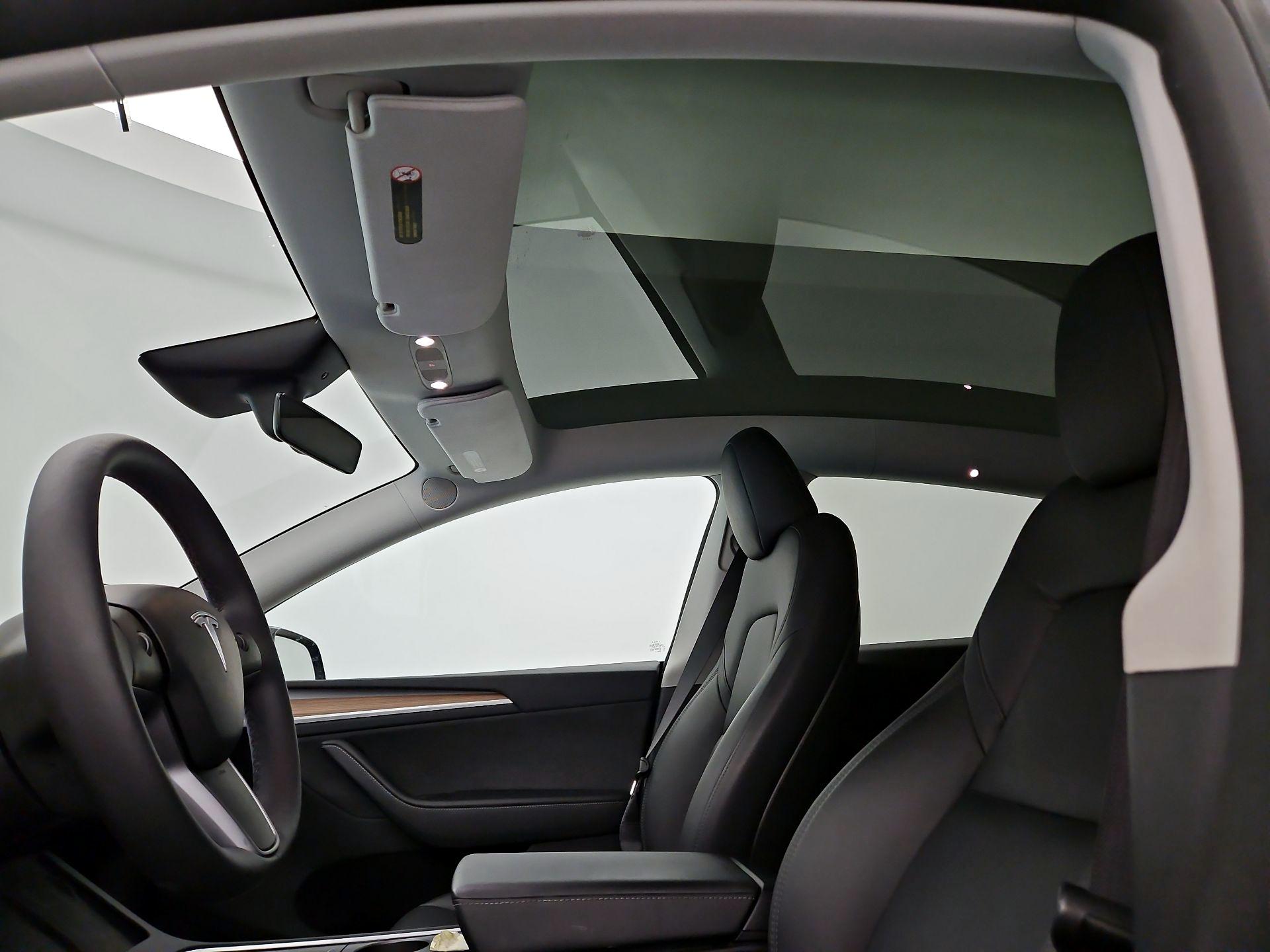 Thumbnail: 2024 Tesla Model Y - 18