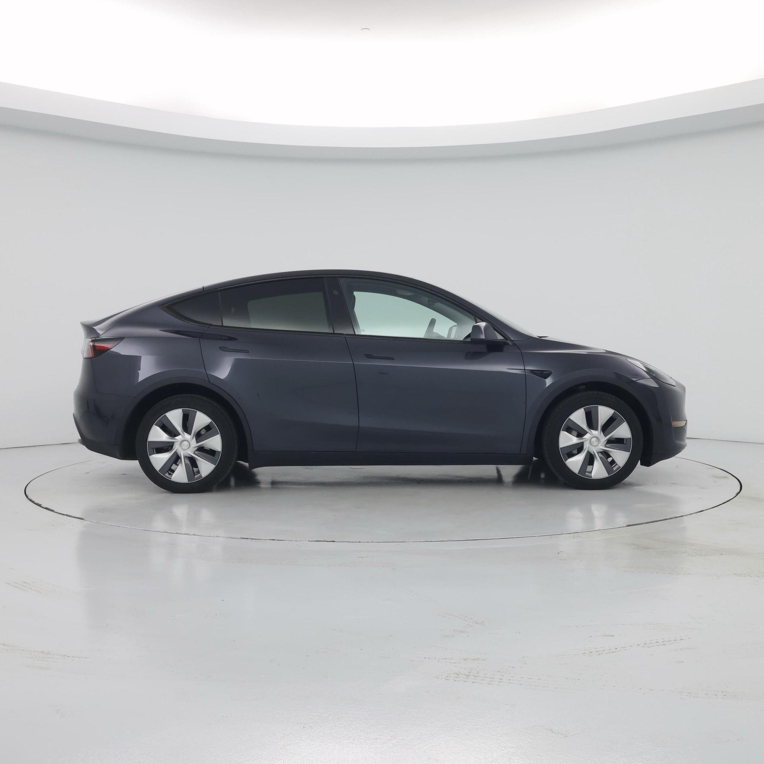 Thumbnail: 2024 Tesla Model Y - 7