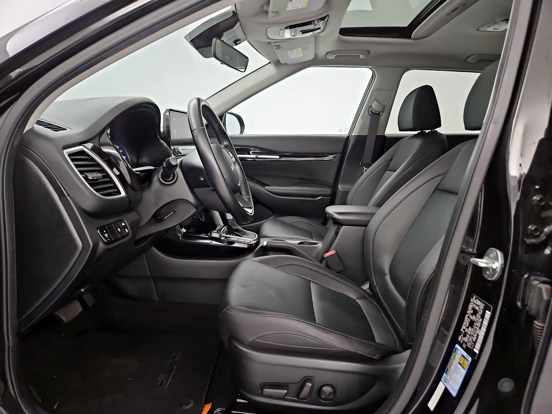 Thumbnail: 2022 Kia Seltos - 11