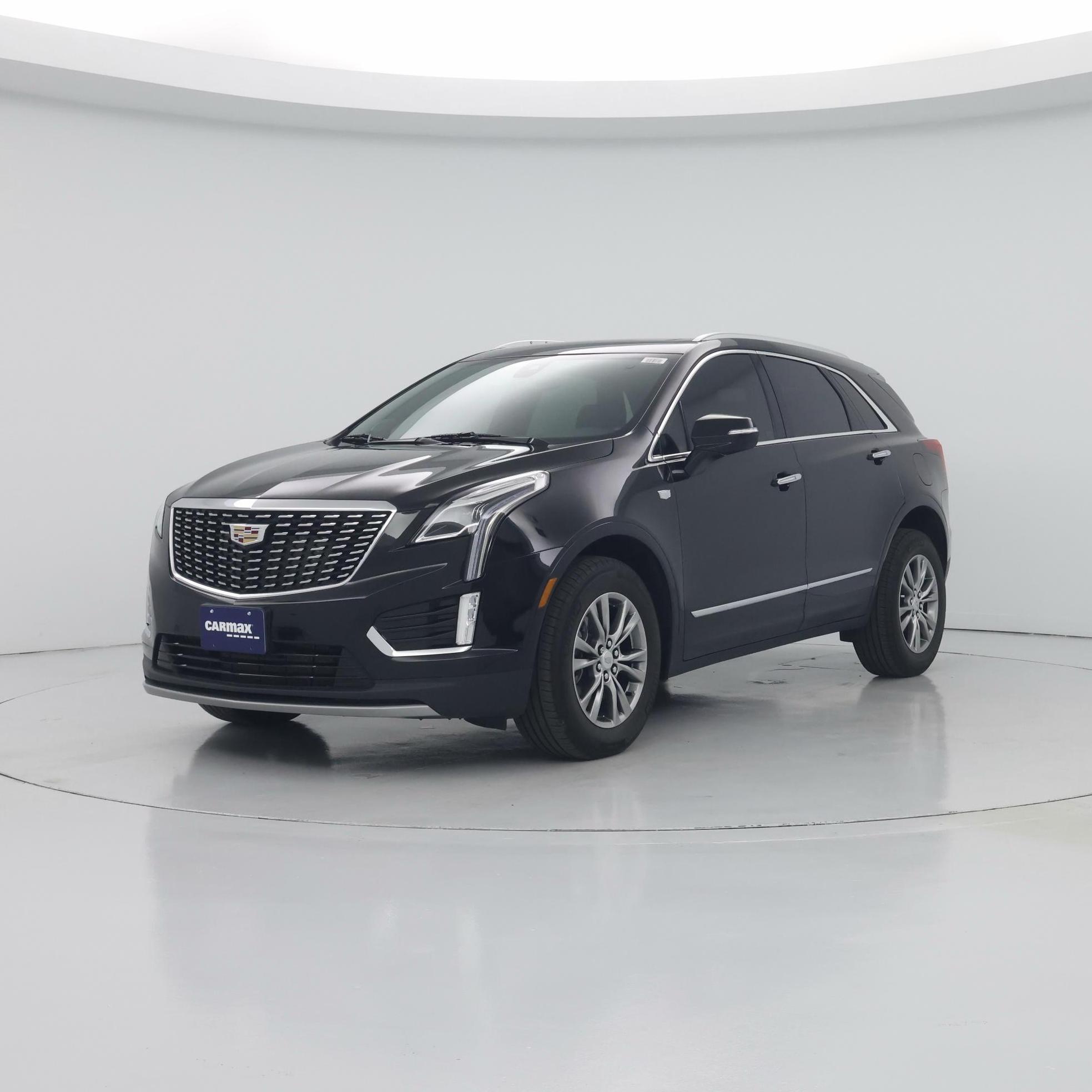 Thumbnail: 2023 Cadillac XT5 - 4