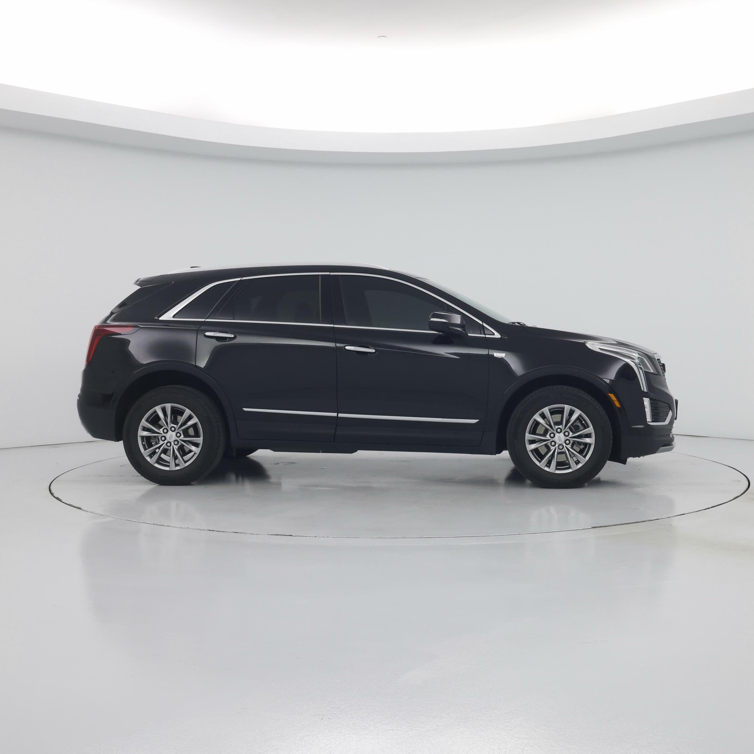 Thumbnail: 2023 Cadillac XT5 - 7