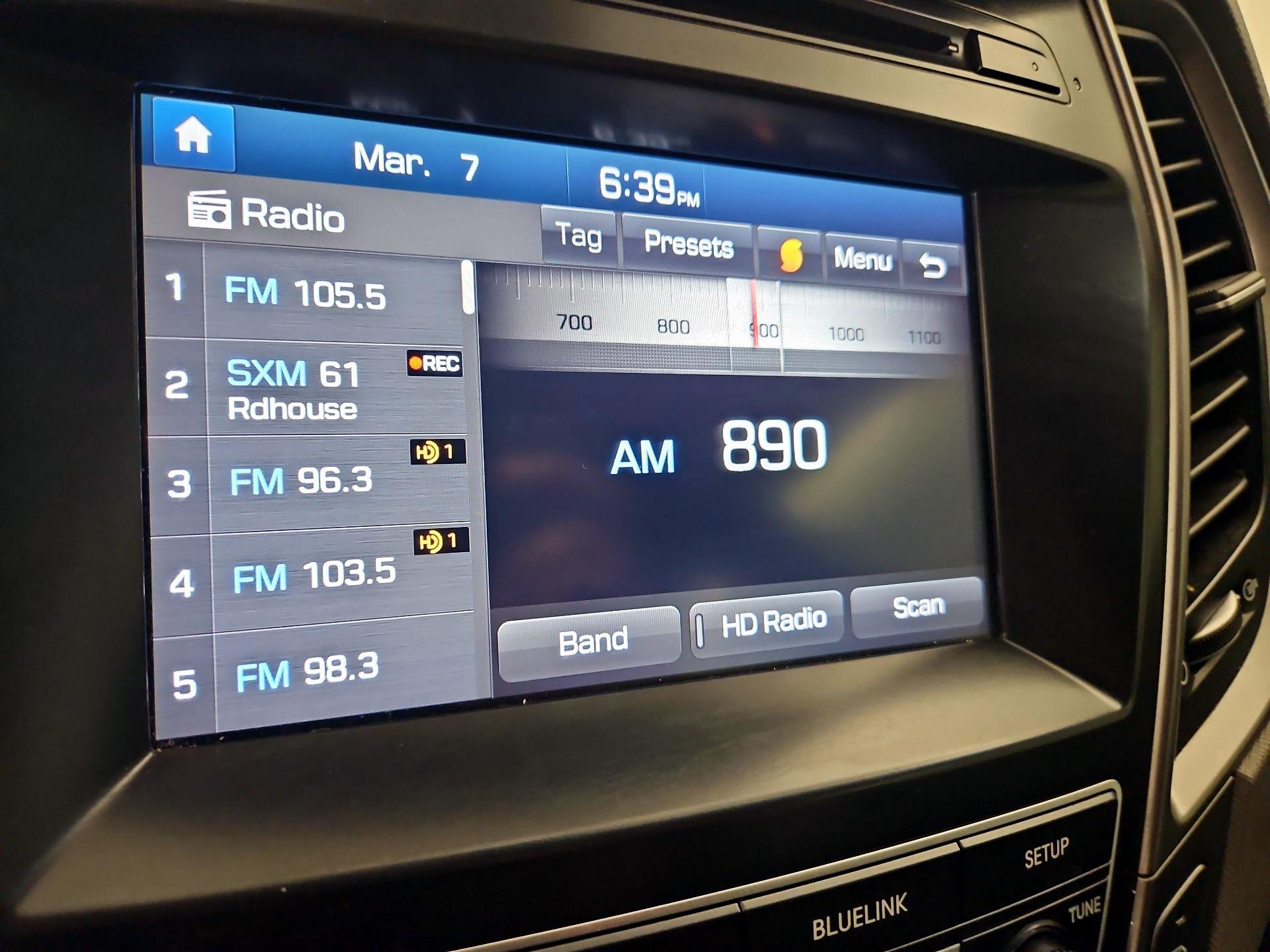 Thumbnail: 2017 Hyundai Santa Fe - 15