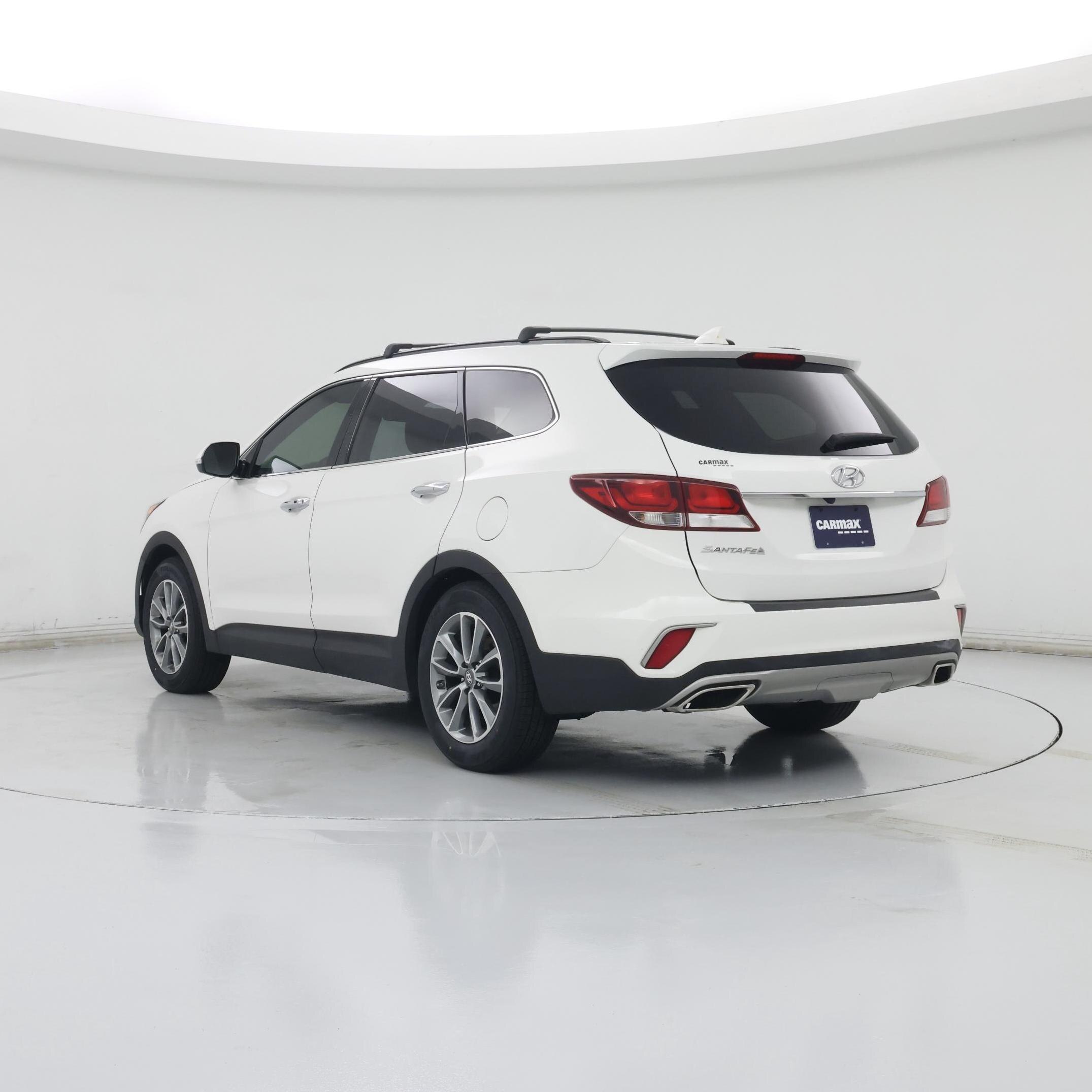 Thumbnail: 2017 Hyundai Santa Fe - 2