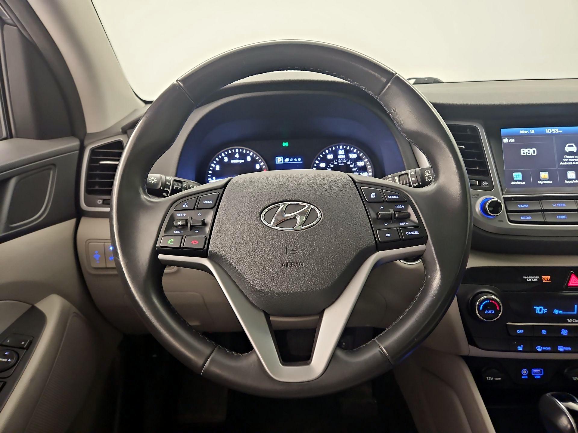 Thumbnail: 2018 Hyundai Tucson - 10