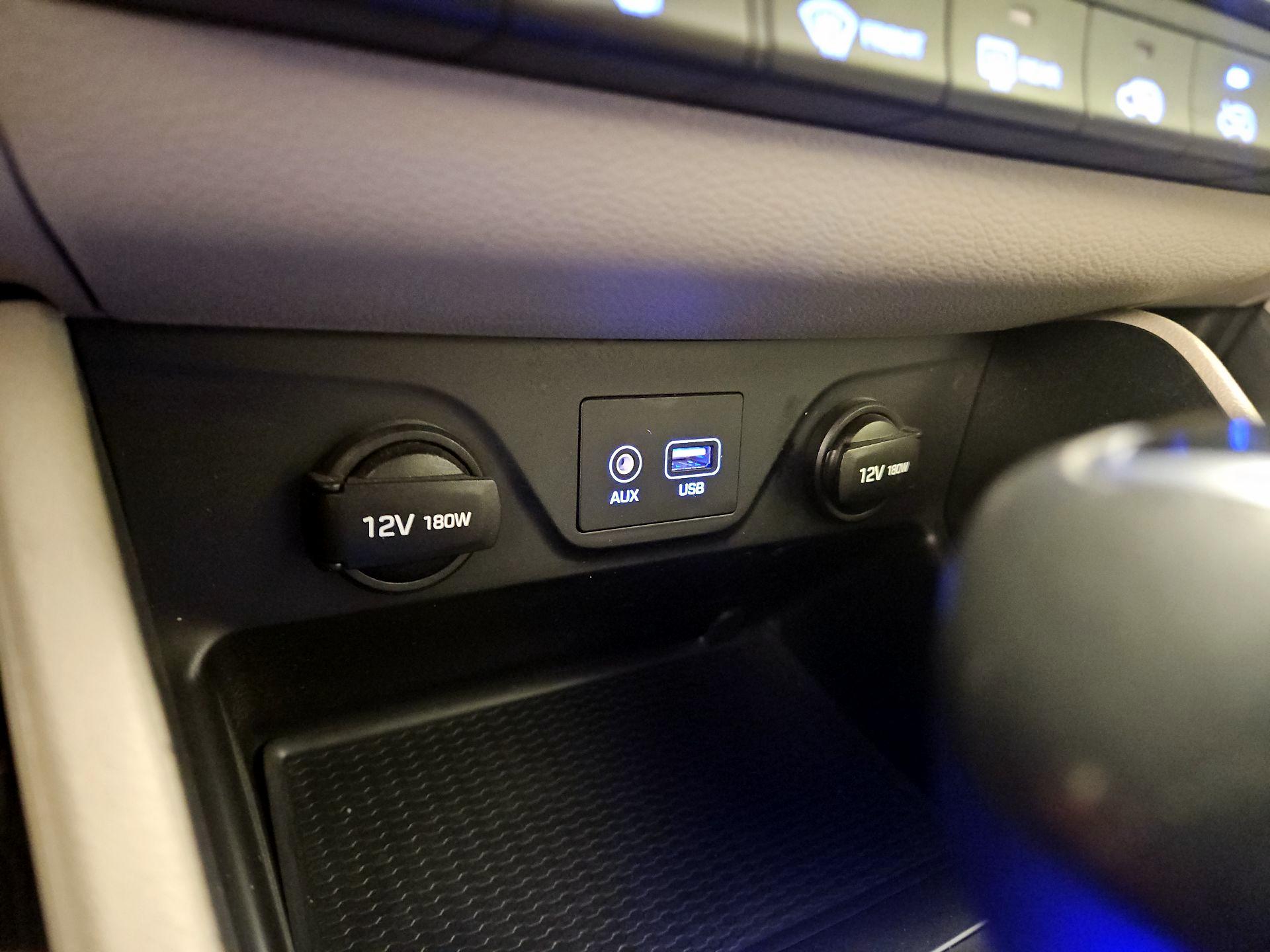 Thumbnail: 2018 Hyundai Tucson - 18